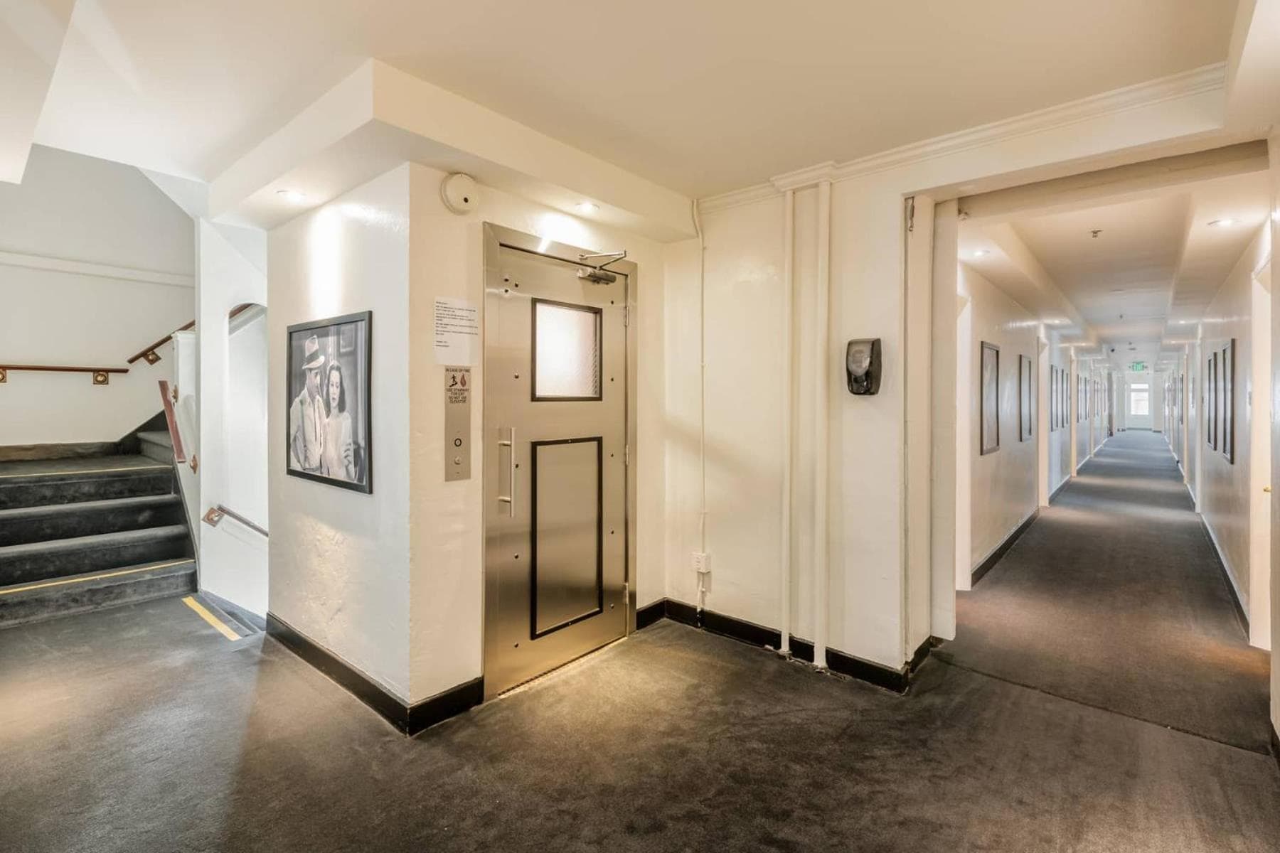 Hollywood Historic Hotel — 18