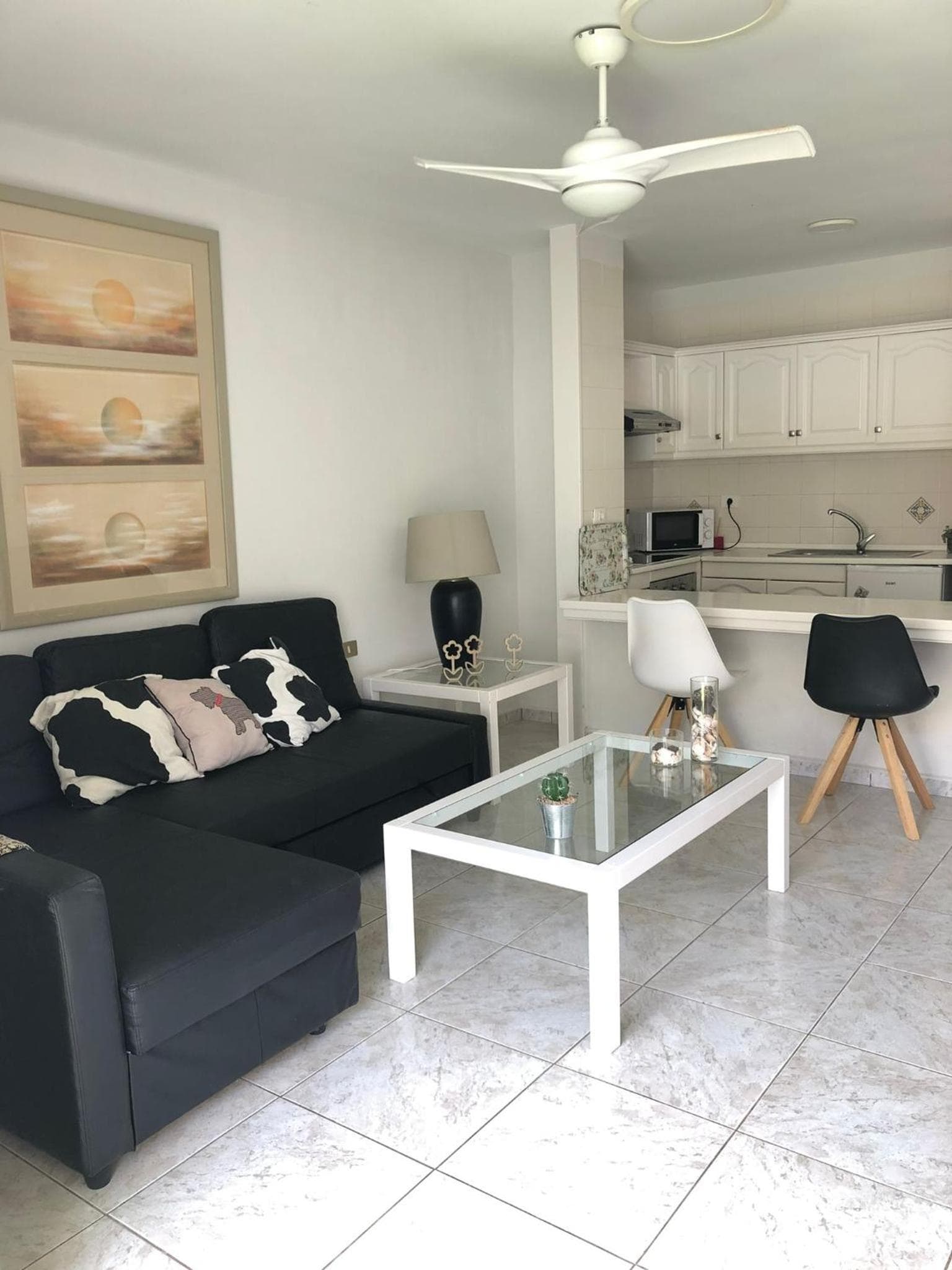Apartamento de 1 dormitorio en Victoria Court 2 Los Cristianos. — 3