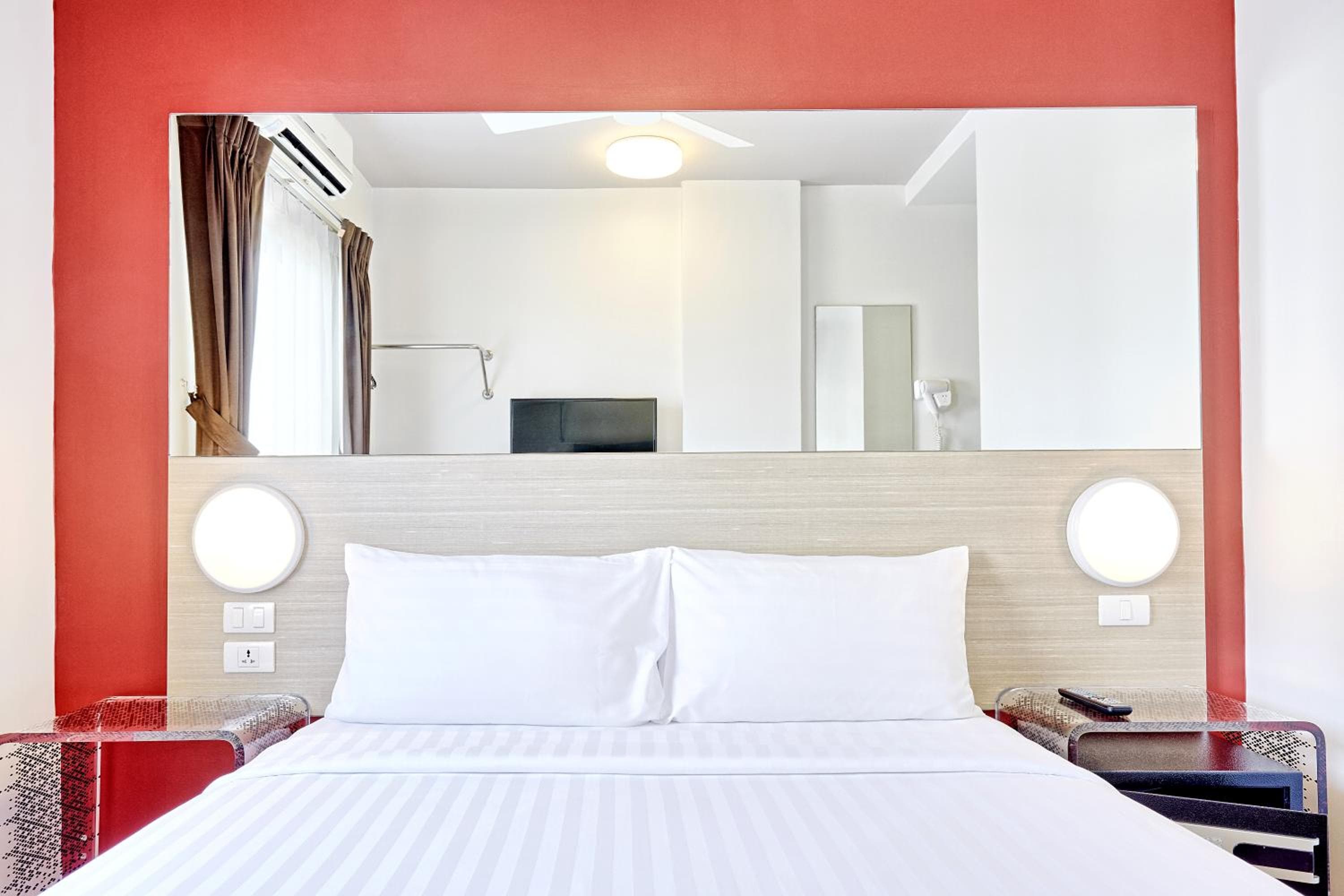 Pianeta Rosso Bangkok Asoke - SHA Extra Plus — 14
