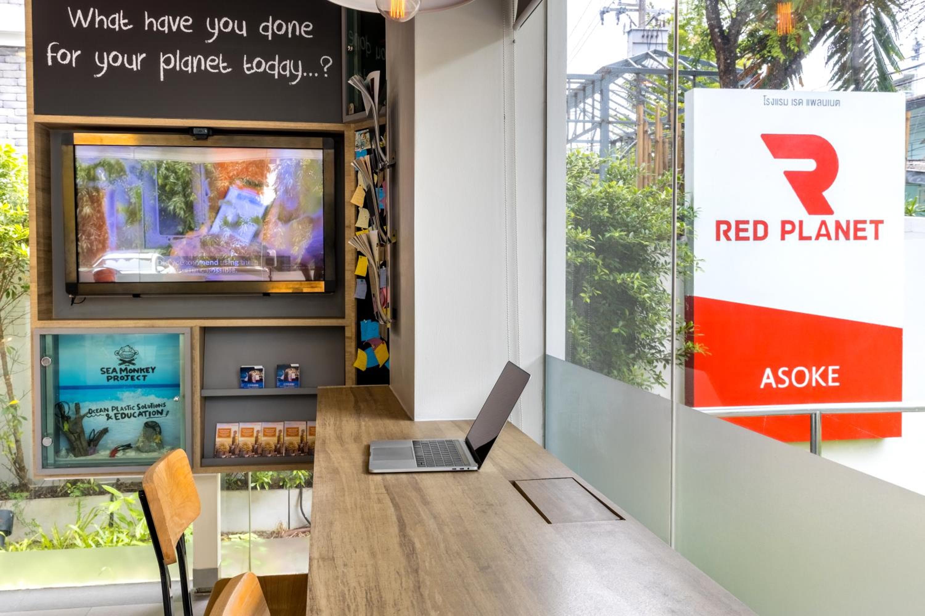 Pianeta Rosso Bangkok Asoke - SHA Extra Plus — 4