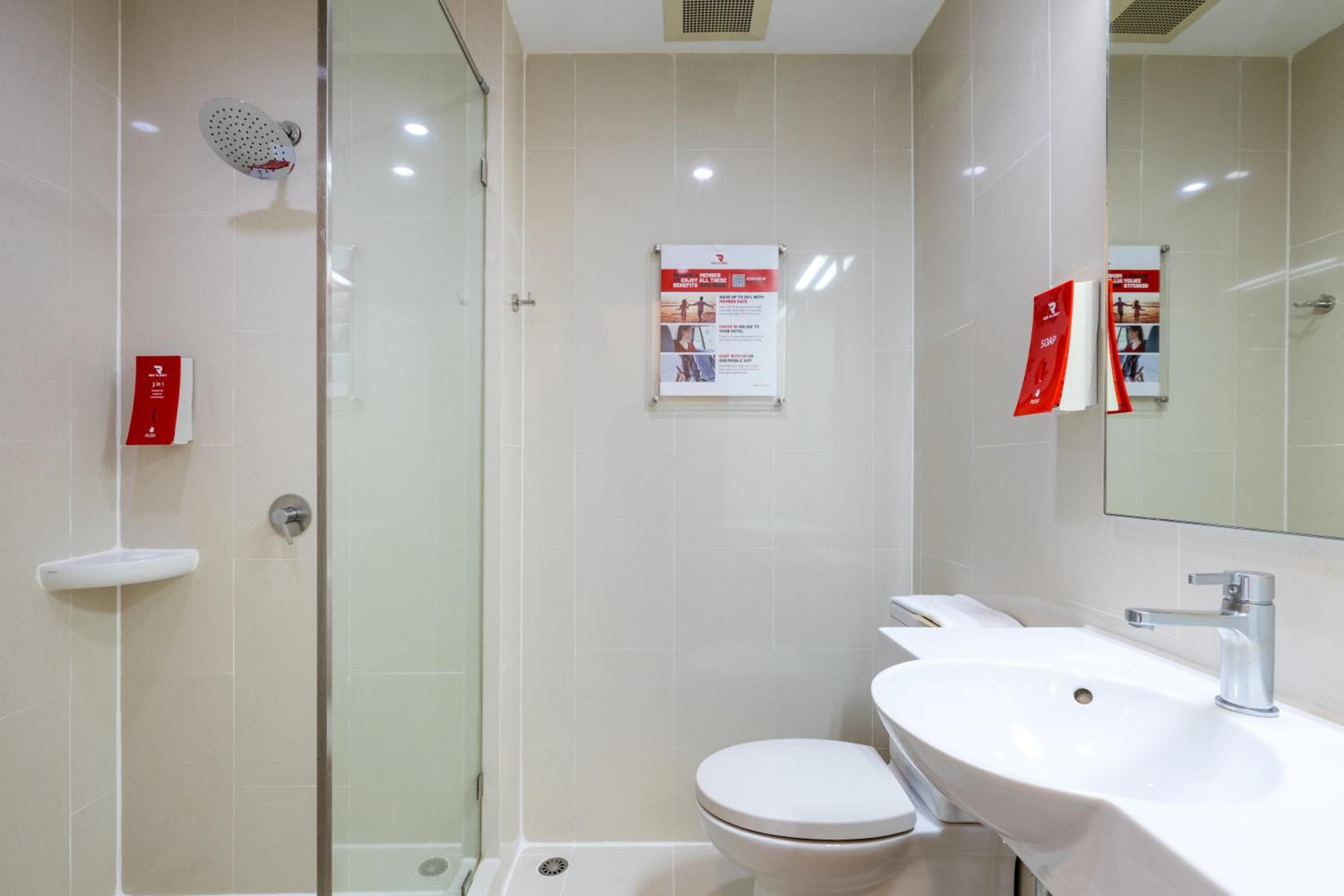 Pianeta Rosso Bangkok Asoke - SHA Extra Plus — 26