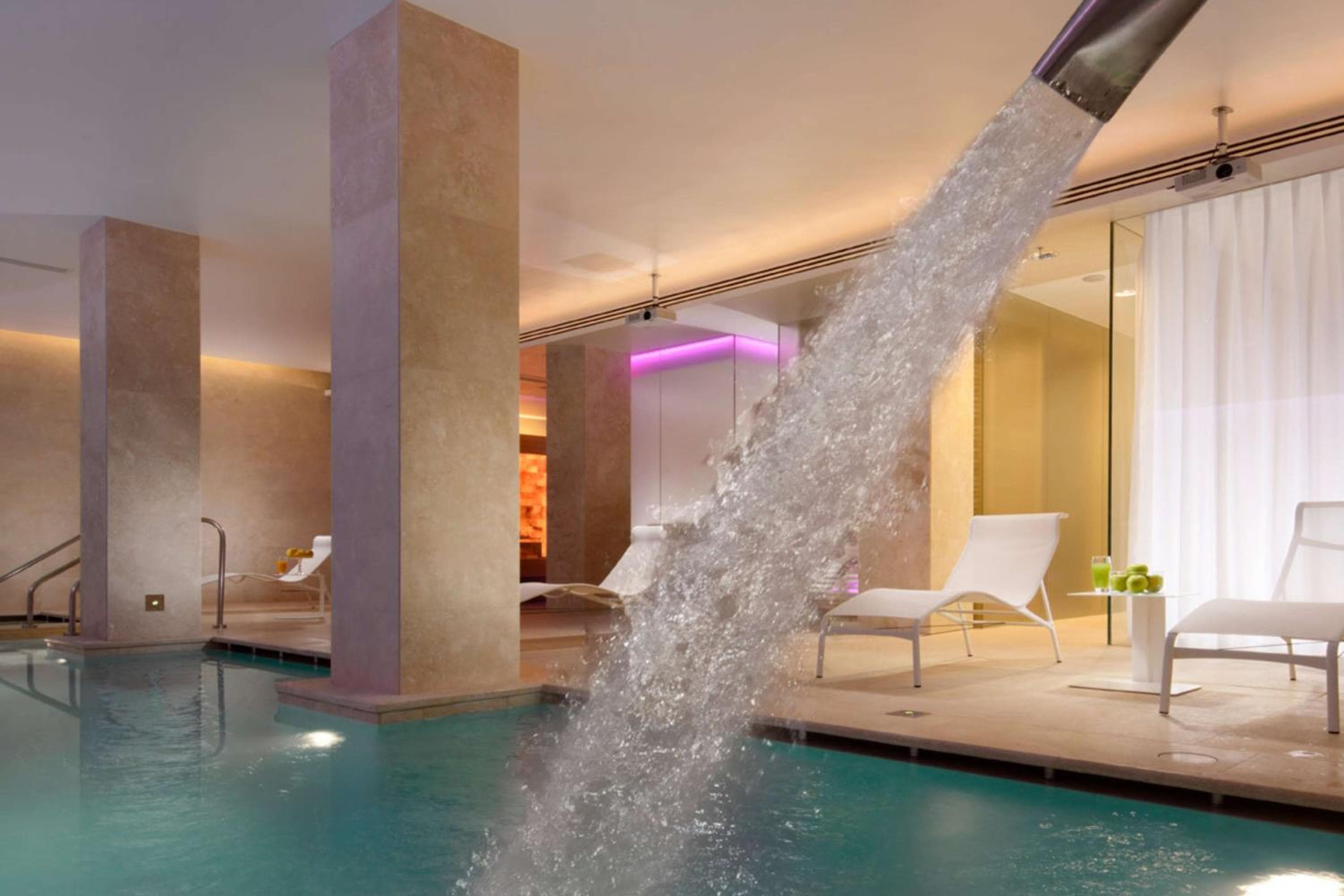 Palazzo Montemartini Roma, A Radisson Collection Hotel — 4