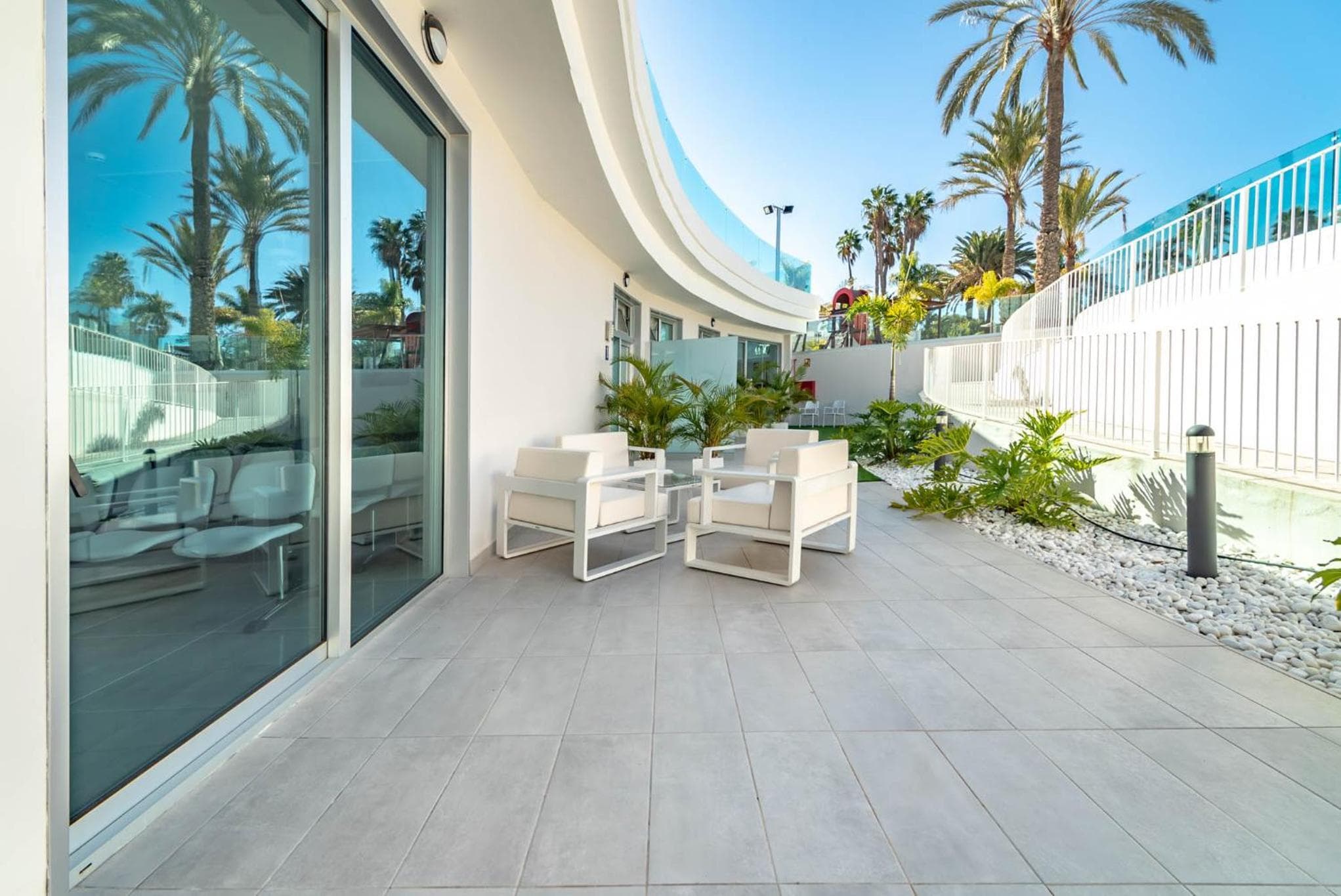 Hotel LIVVO Dunagolf Suites — 5