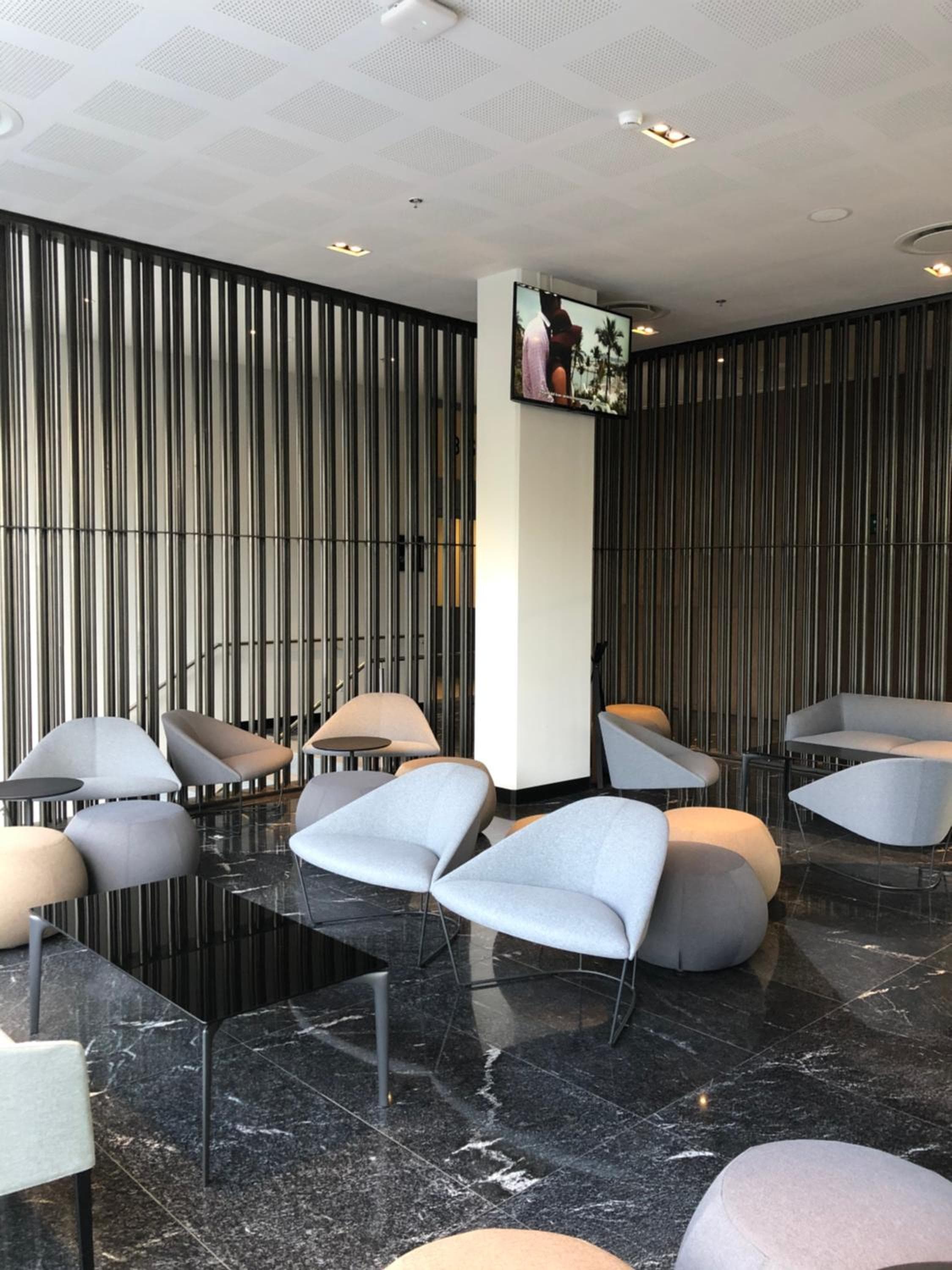 Galeria Plaza San Jeronimo — 23