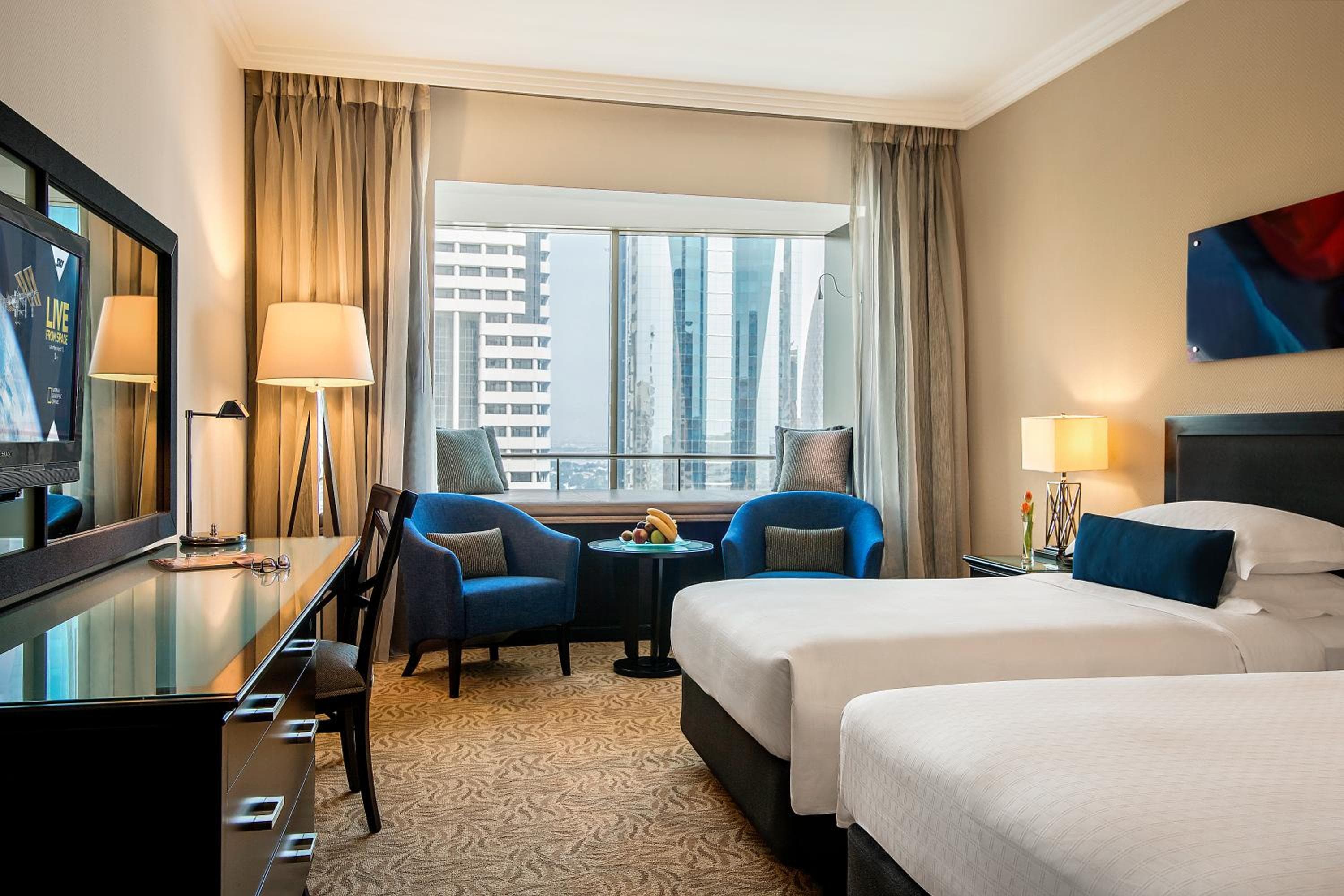 Towers Rotana - Dubai — 28