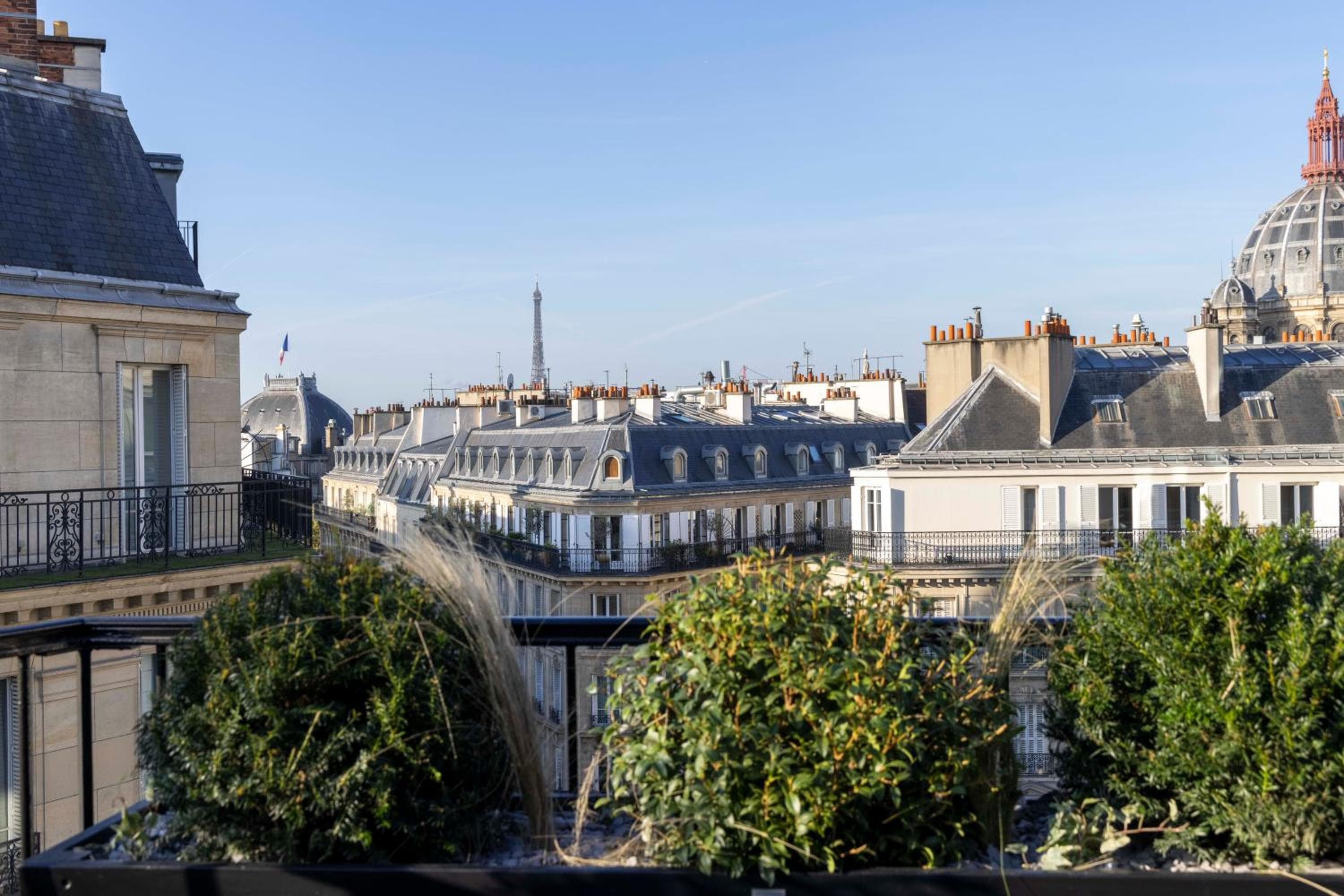 Le 12 Hôtel — 26