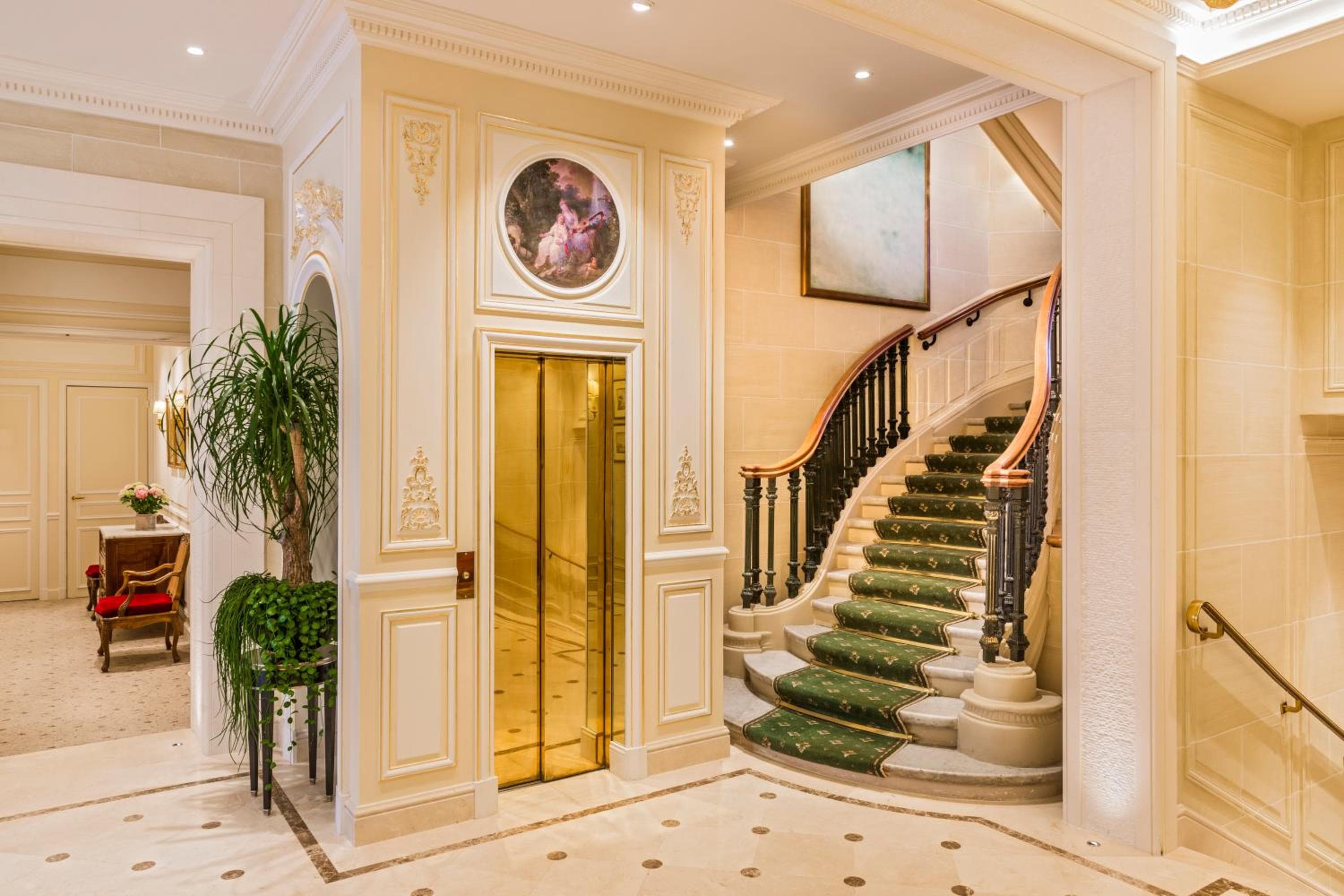 Hôtel San Régis — 2
