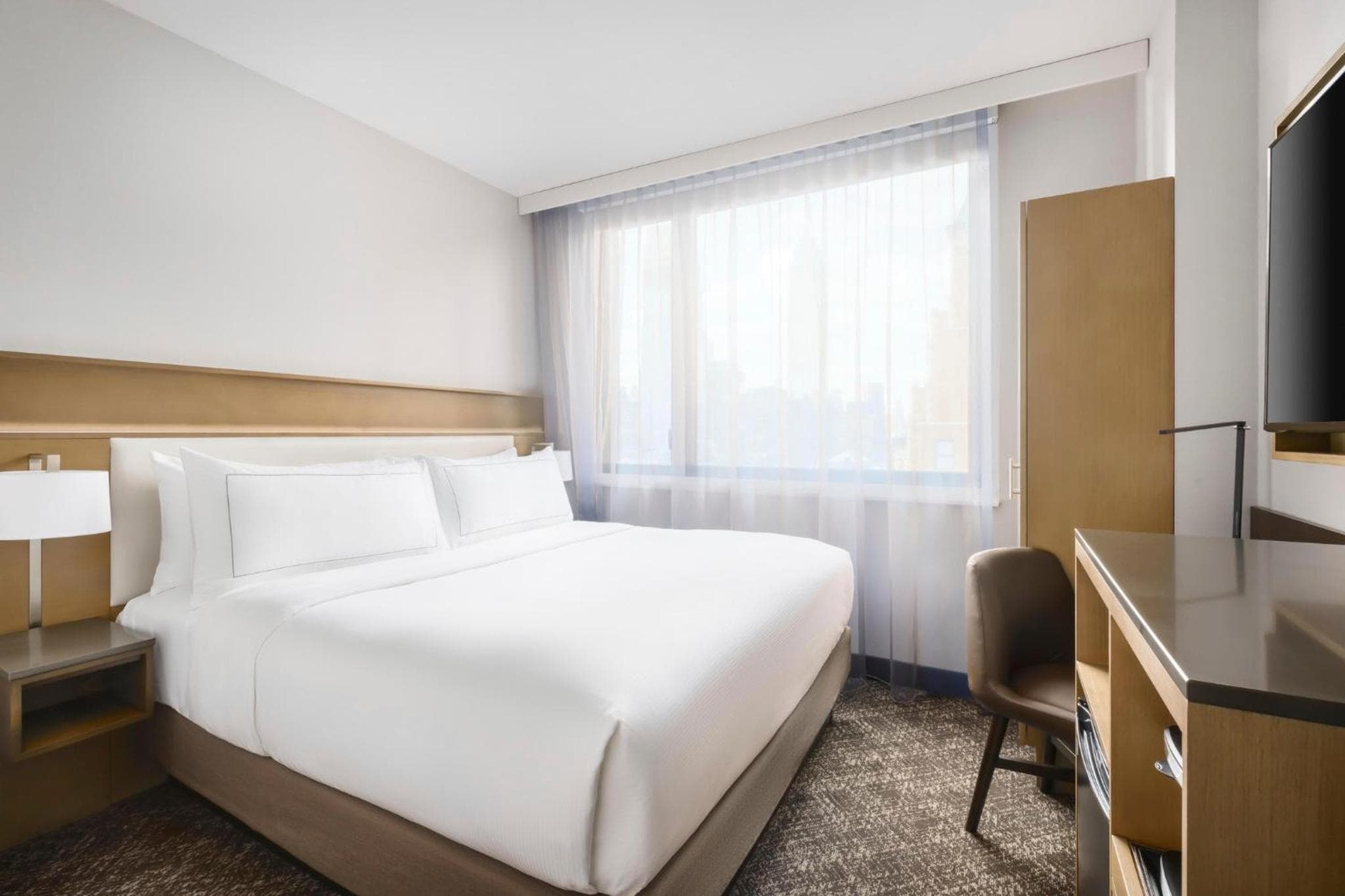 DoubleTree by Hilton New York Times Square South — 24