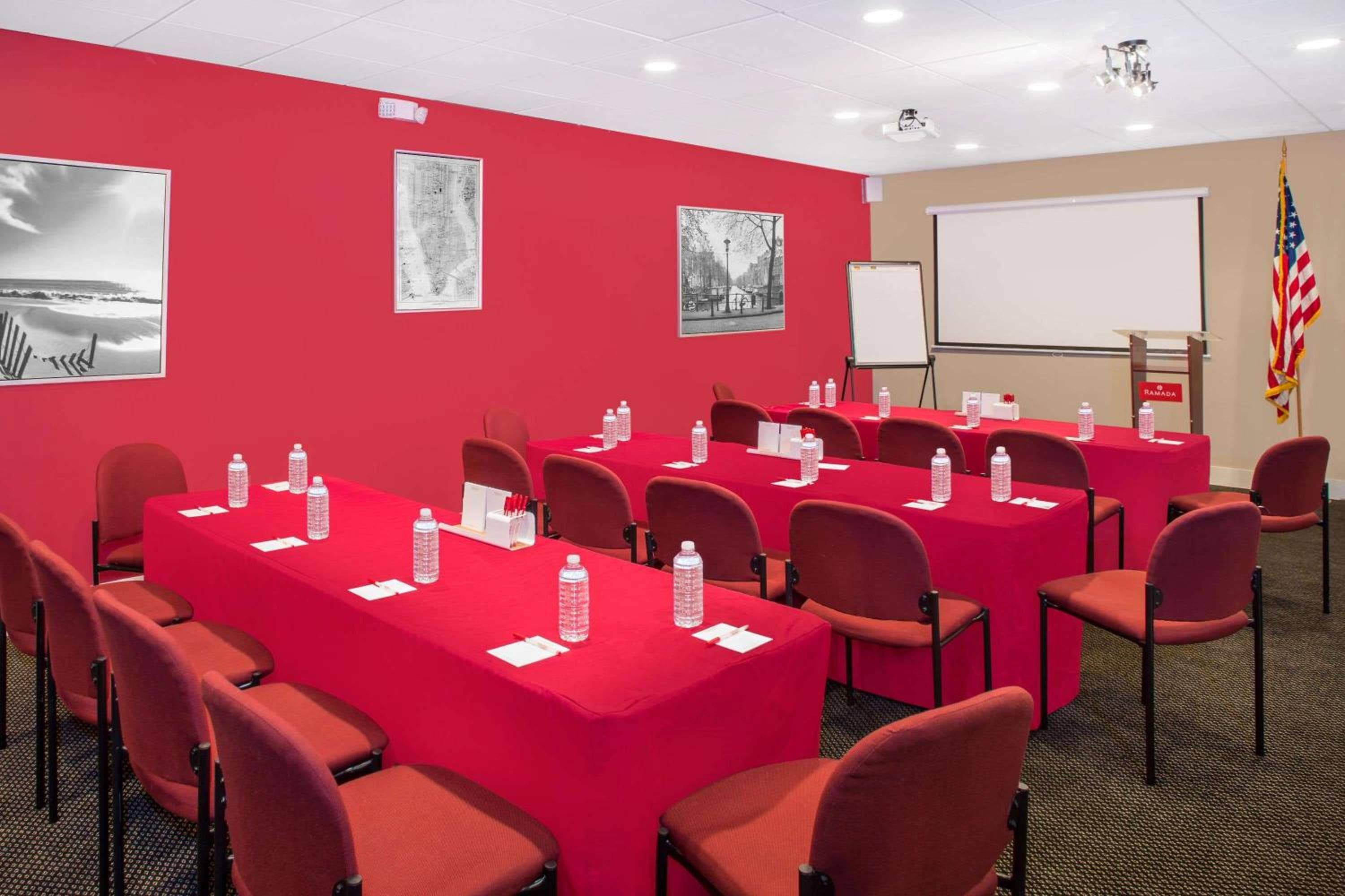 Ramada by Wyndham Miami Springs/Aeropuerto Internacional de Miami — 4