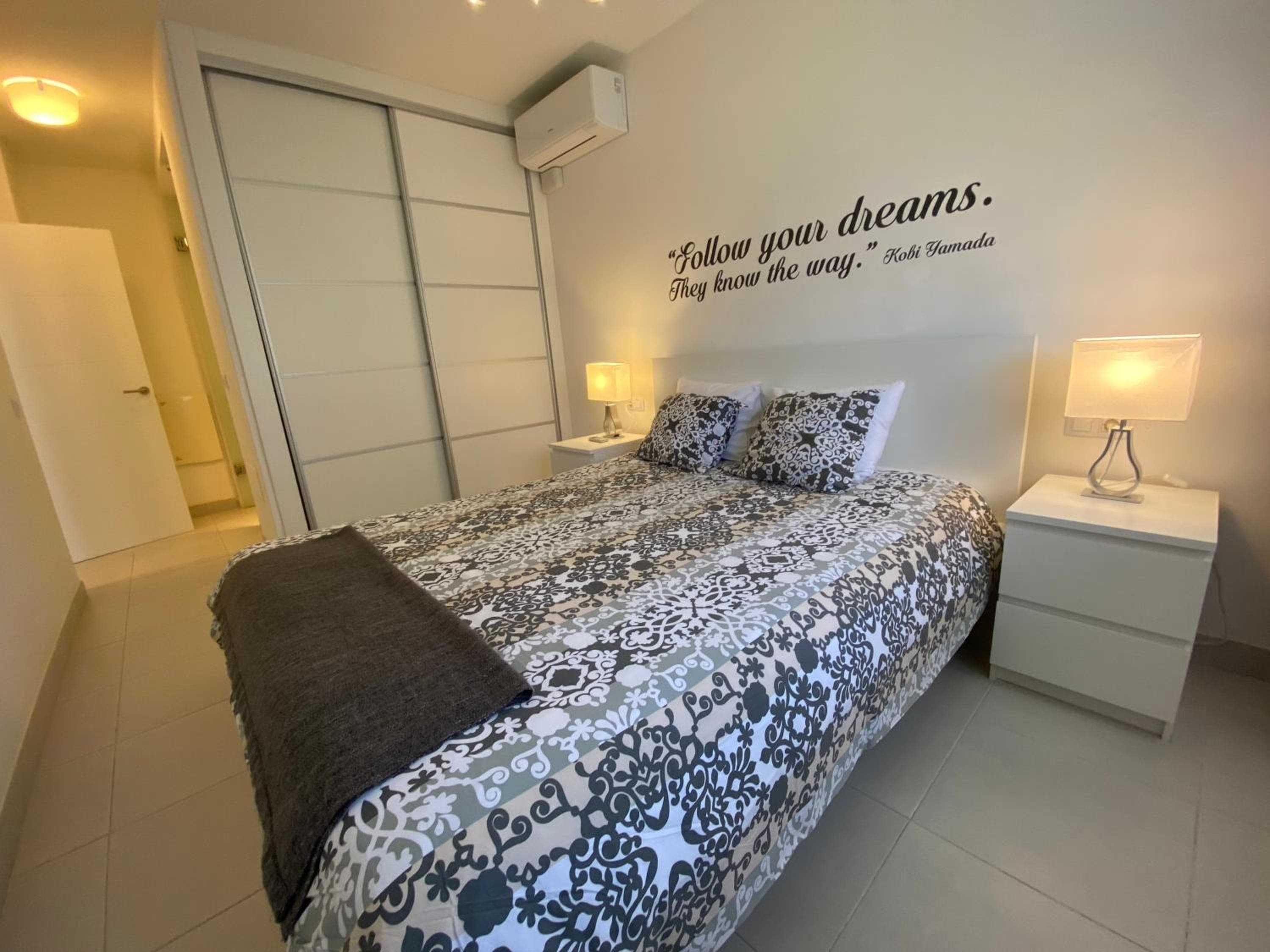 Hortensia Suites Apartments, Los Cristianos, Tenerife — 5