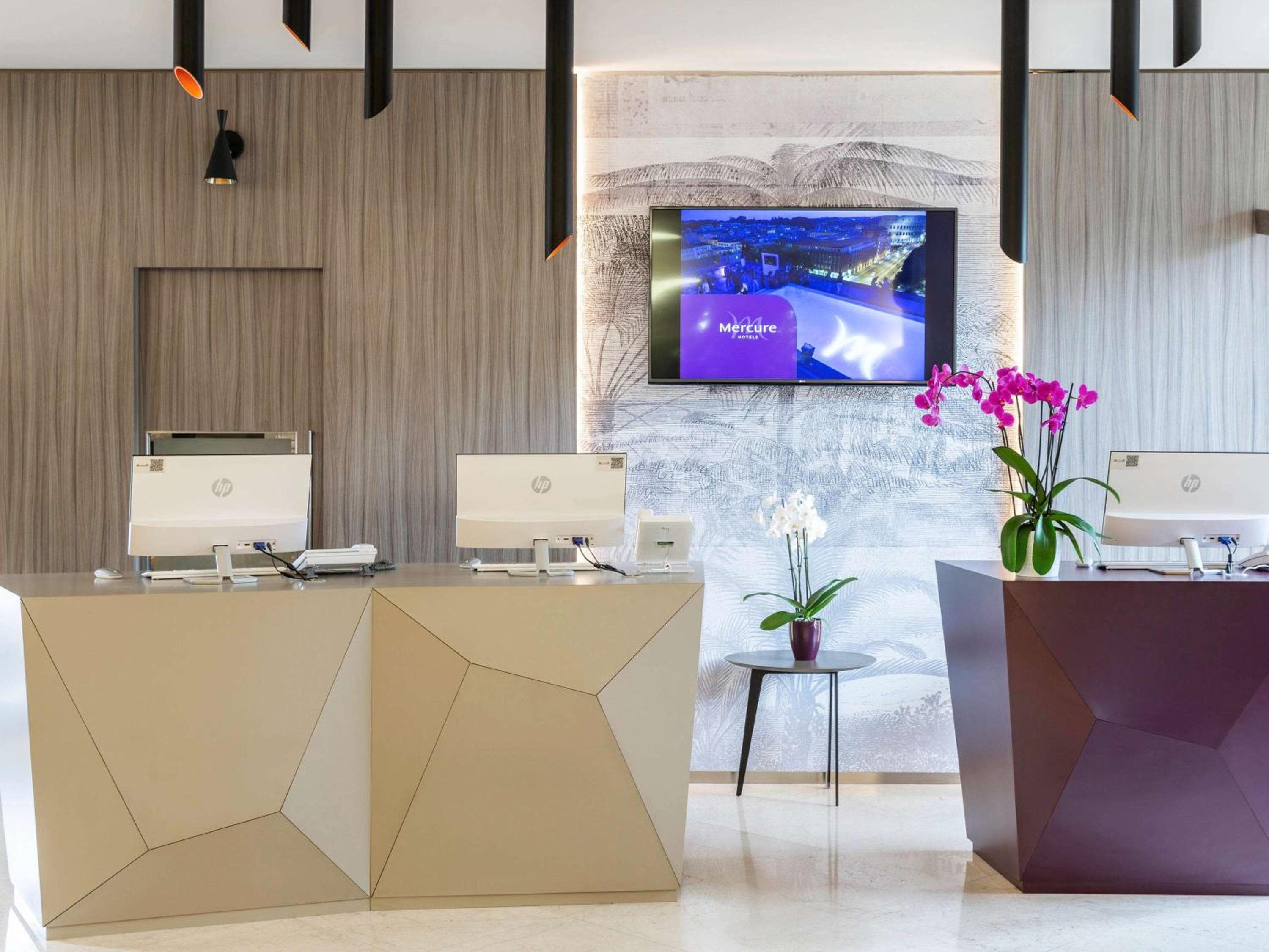 Mercure Roma Centro Colosseo — 2