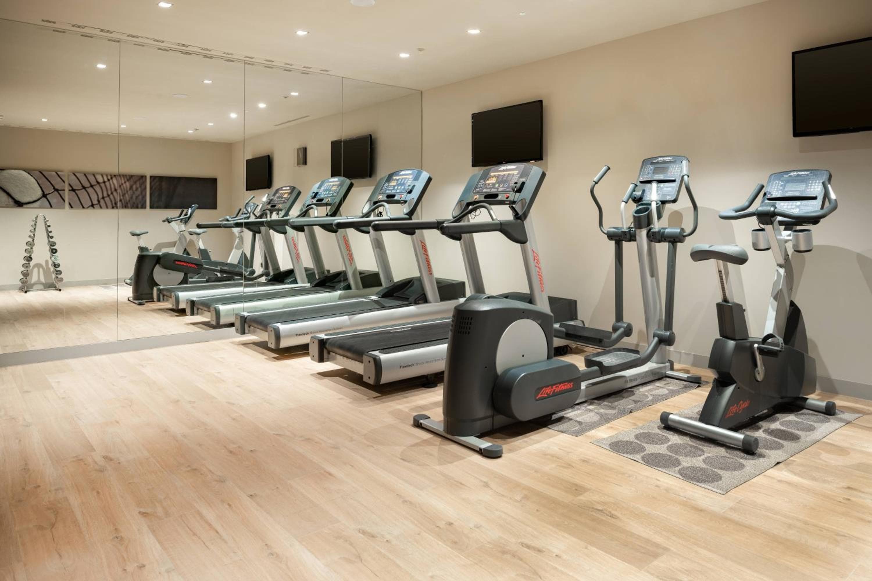 AC Hotel Aitana by Marriott — 6