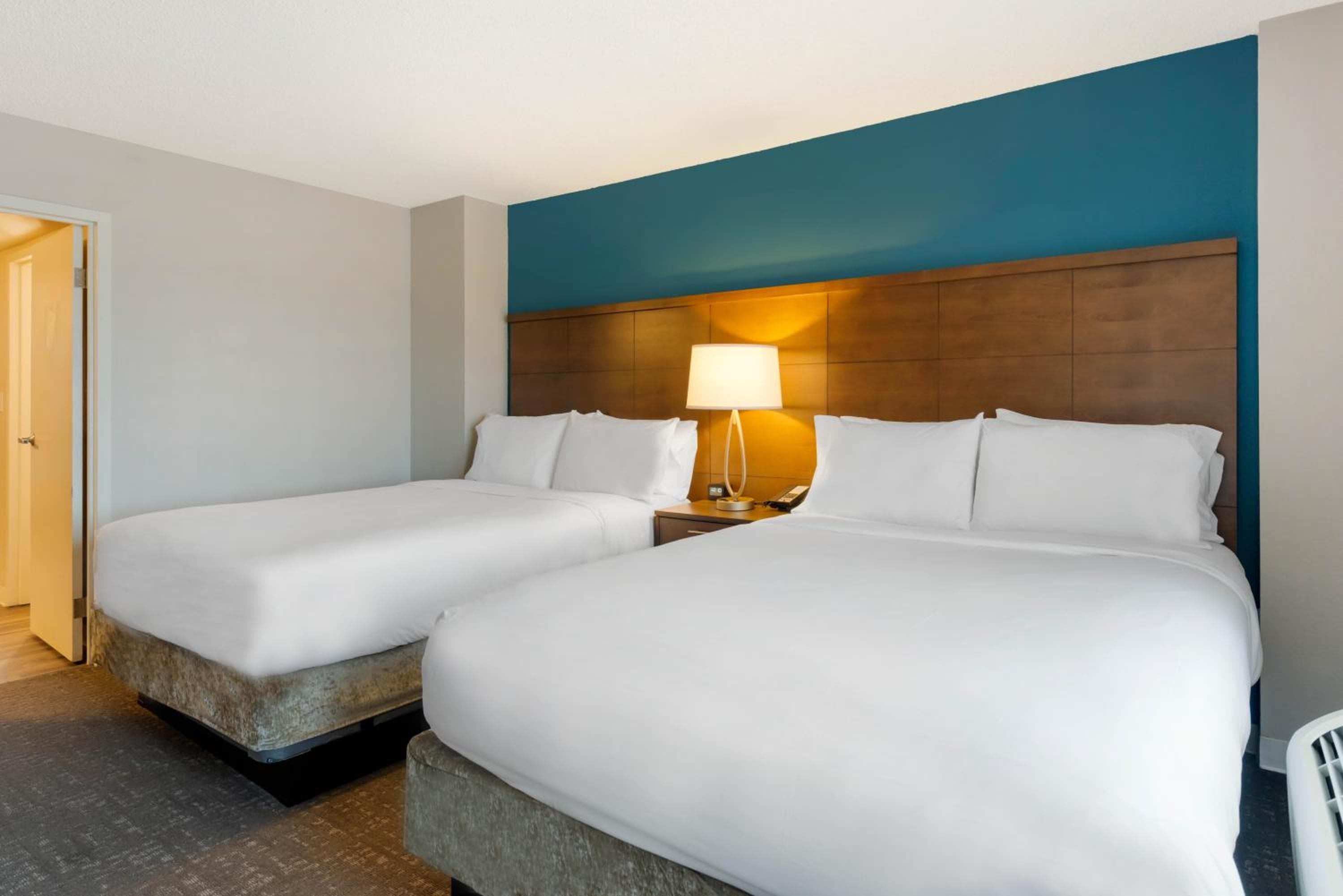 Staybridge Suites Orlando Royale Parc Suites by IHG — 21