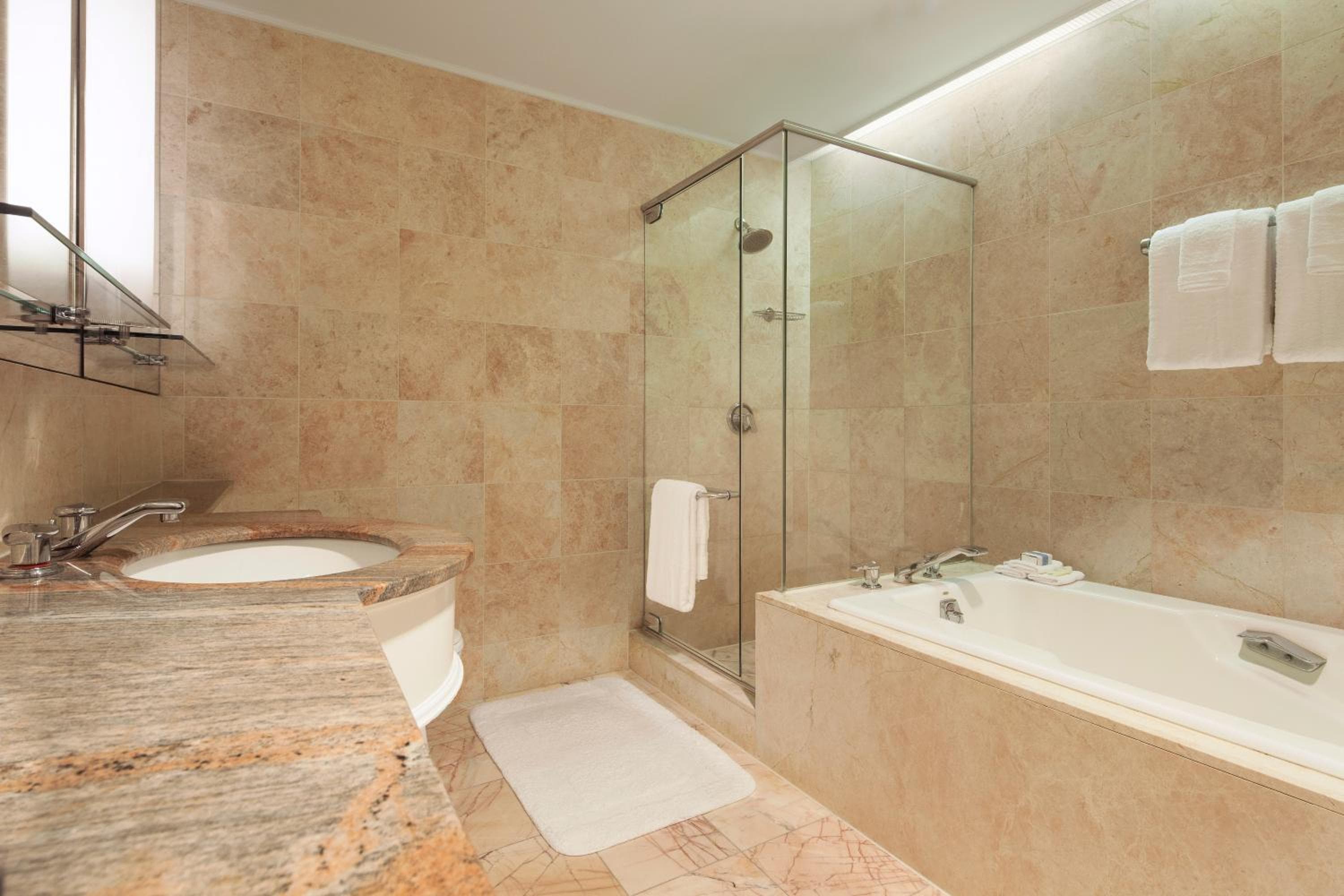 Omni Berkshire Place — 5