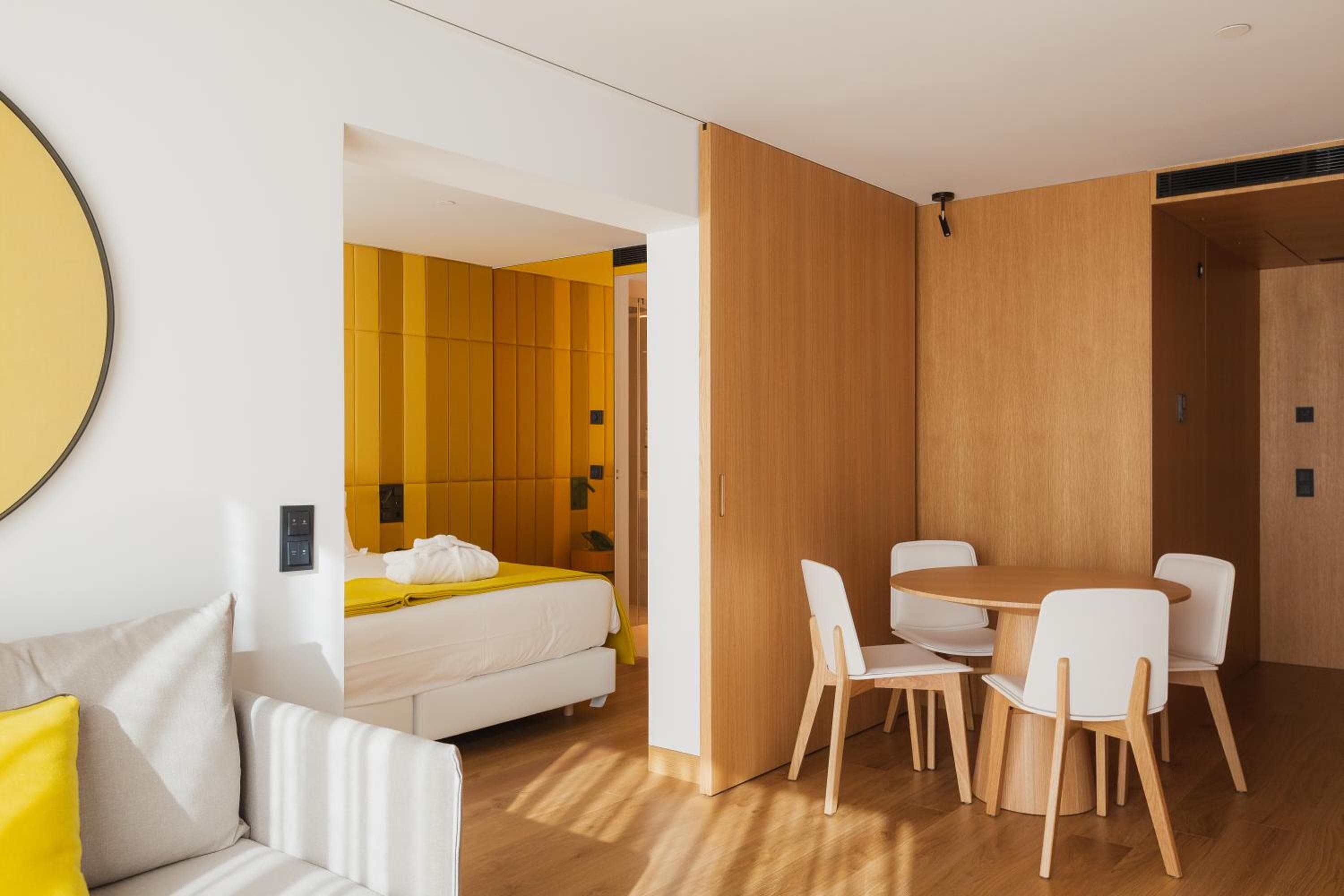 Lumen Hotel & The Lisbon Light Show hotel, Rua Sousa Martins nº 20, Lisbon, Portugal — photo 65