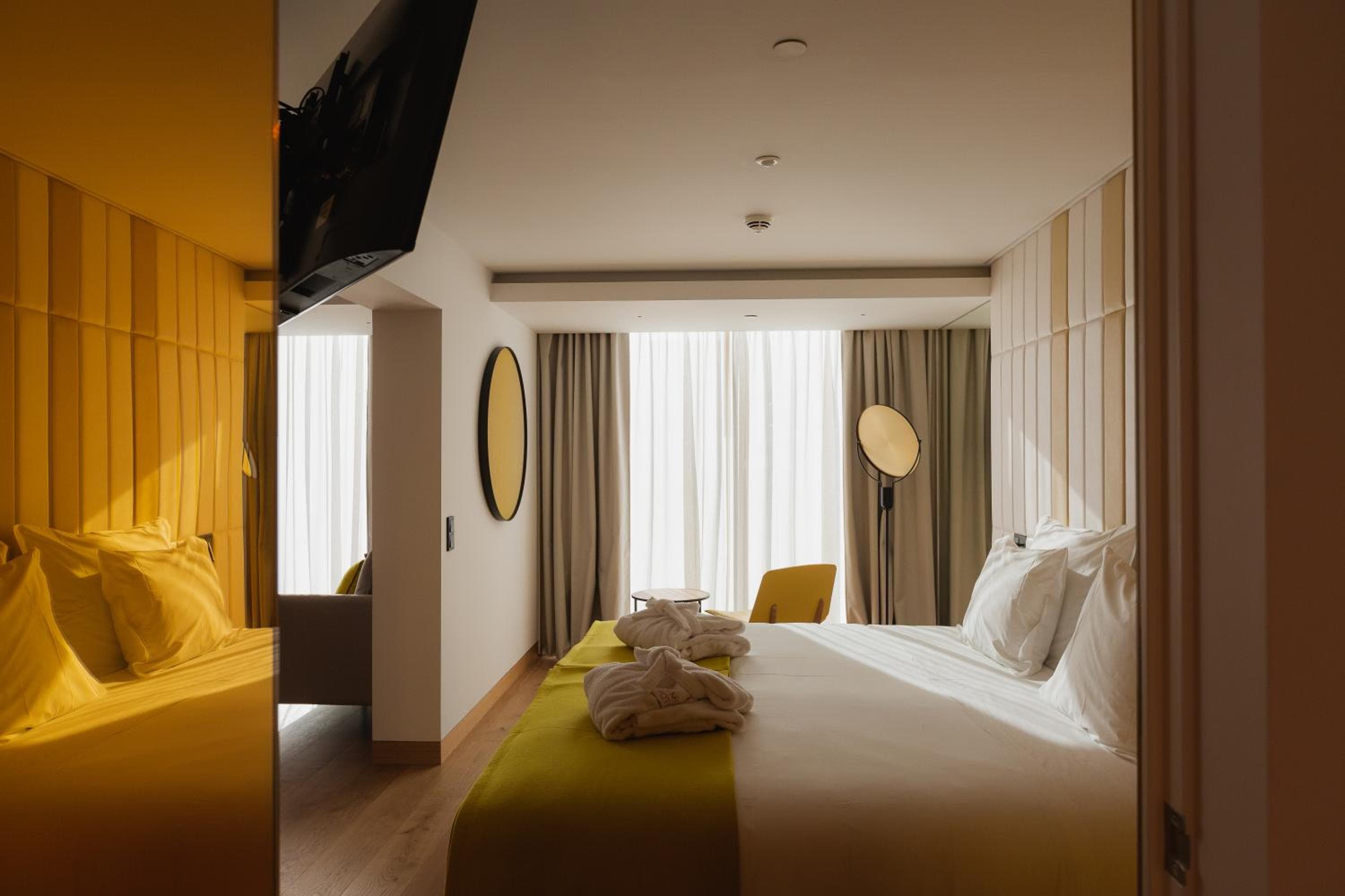 Lumen Hotel & The Lisbon Light Show hotel, Rua Sousa Martins nº 20, Lisbon, Portugal — photo 68