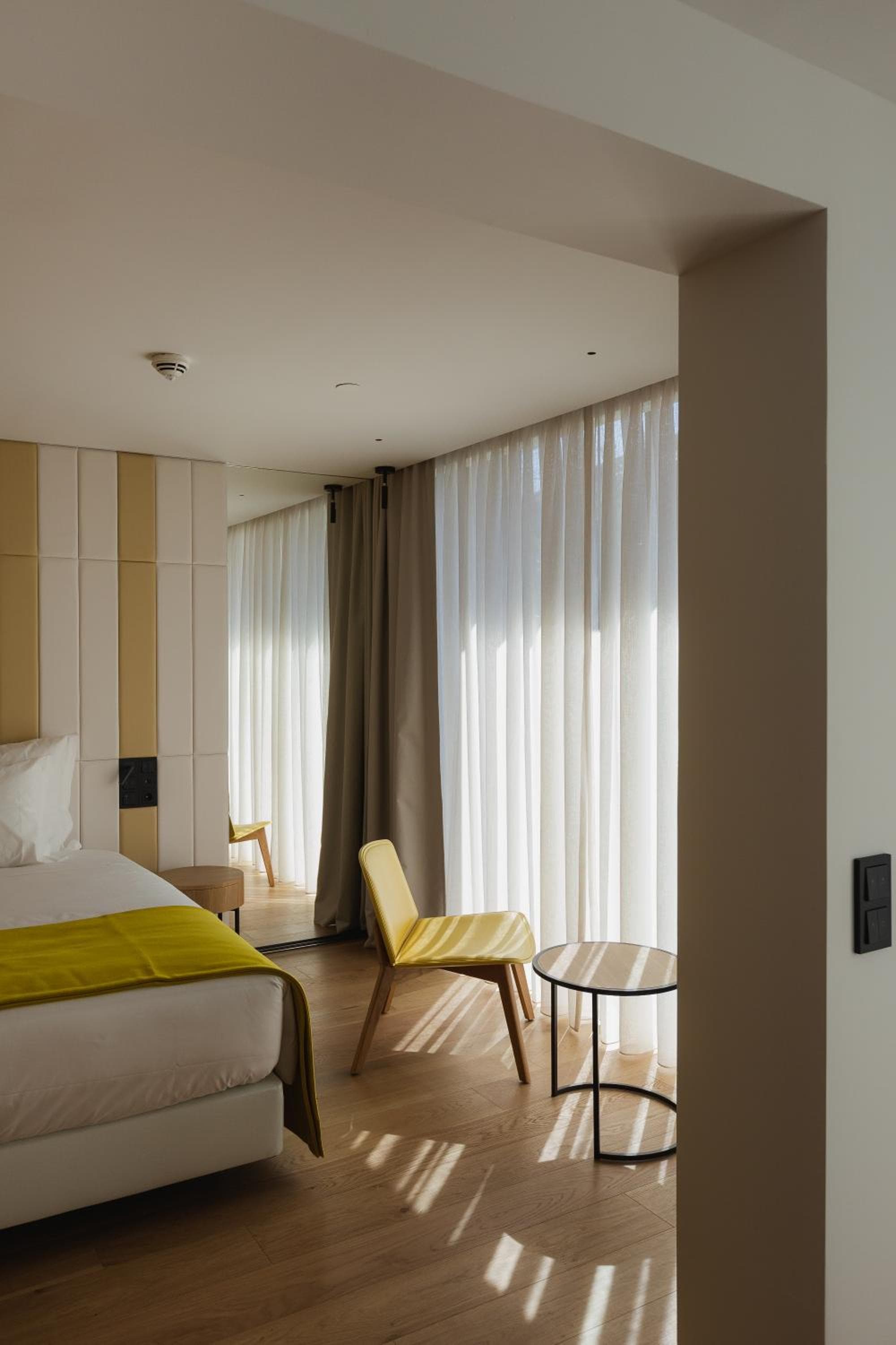 Lumen Hotel & The Lisbon Light Show hotel, Rua Sousa Martins nº 20, Lisbon, Portugal — photo 69