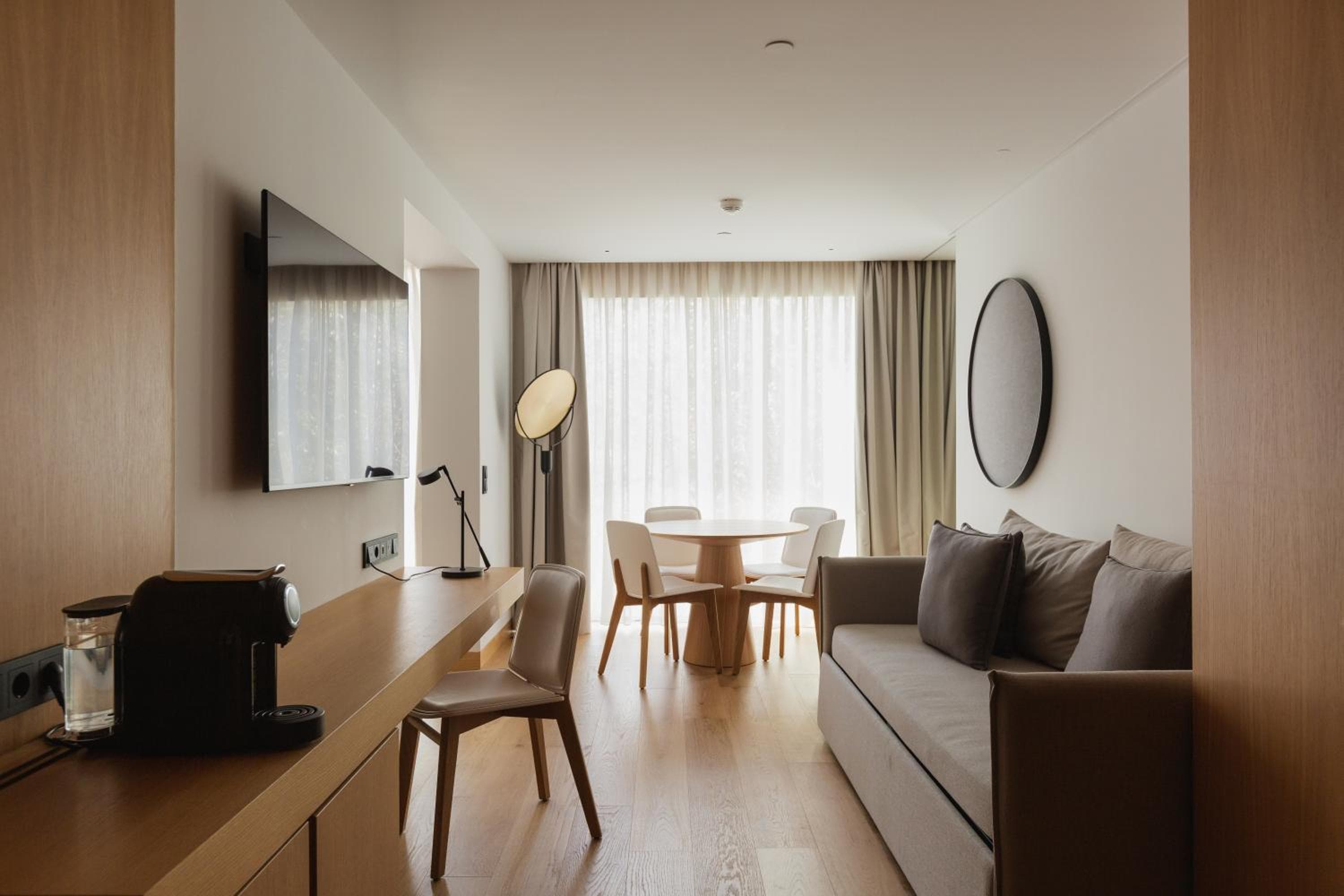 Lumen Hotel & The Lisbon Light Show hotel, Rua Sousa Martins nº 20, Lisbon, Portugal — photo 21