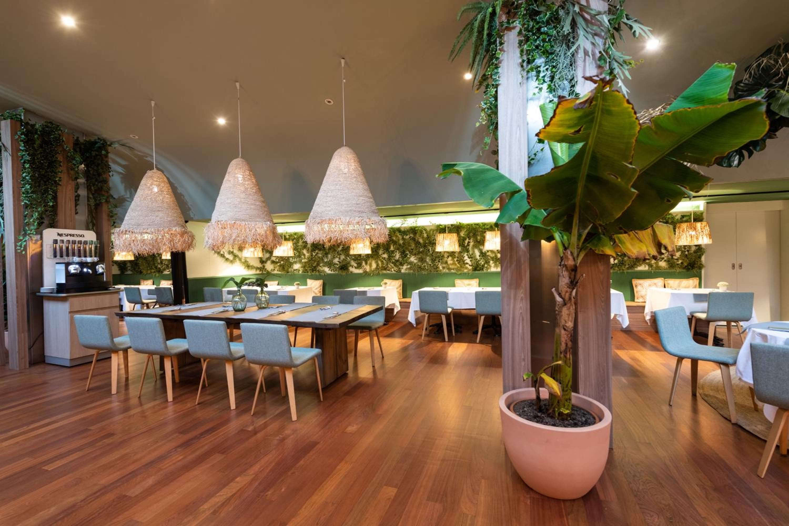 Aparthotel Atenea Barcelona — 10