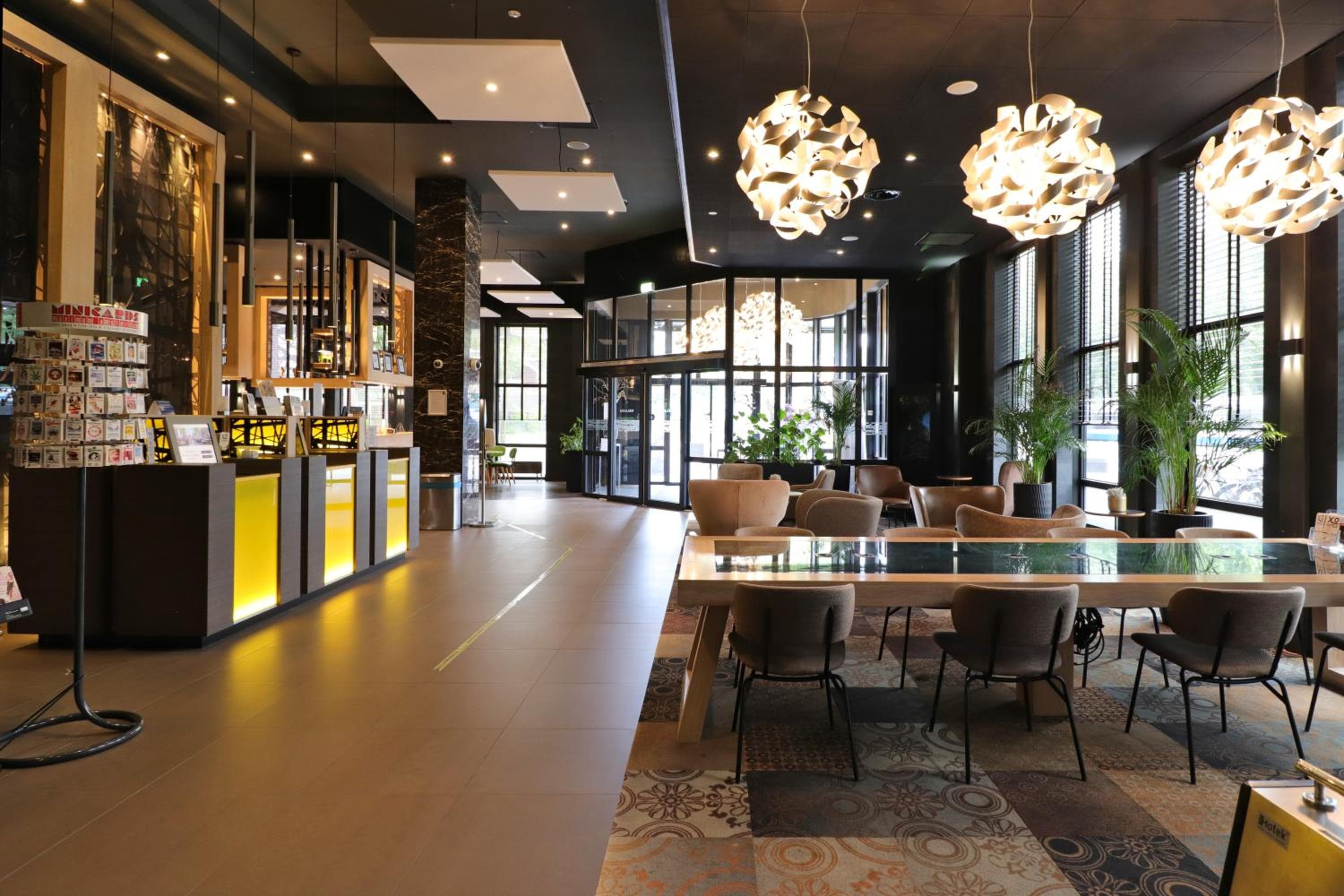 XO Hotels Couture — 19