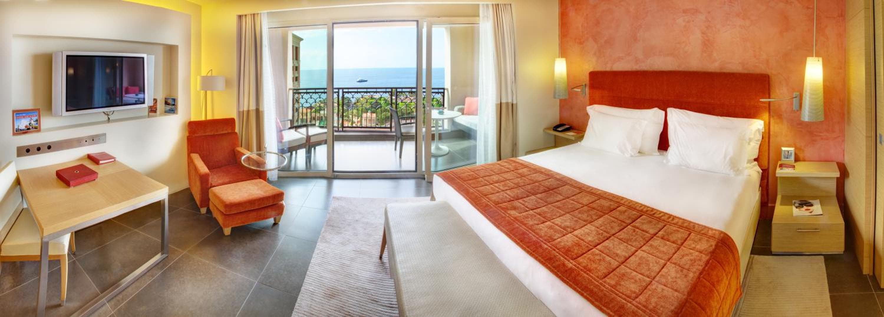 Montecarlo Bay Hotel & Resort — 3