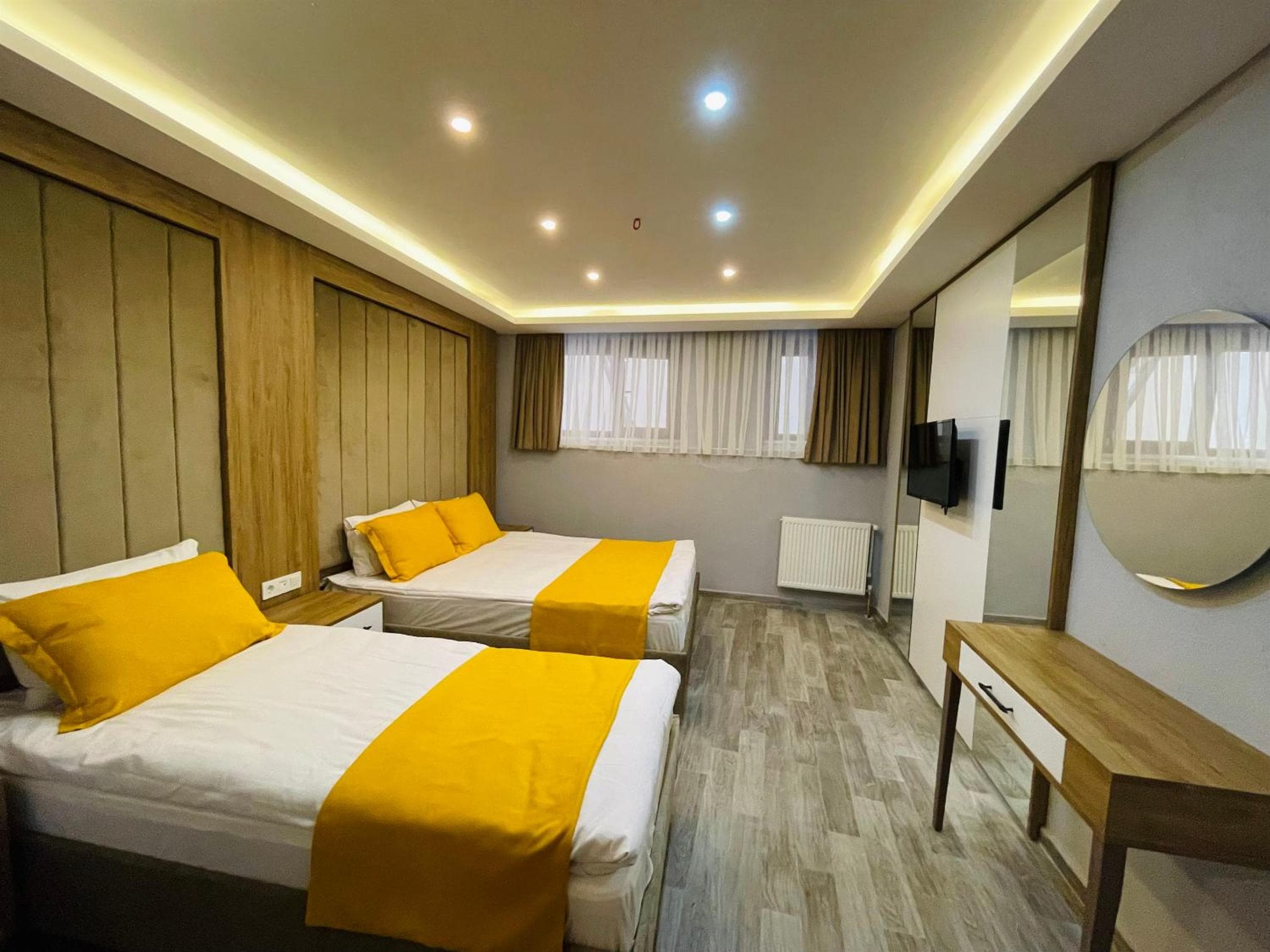 Hotel Tierra — 12