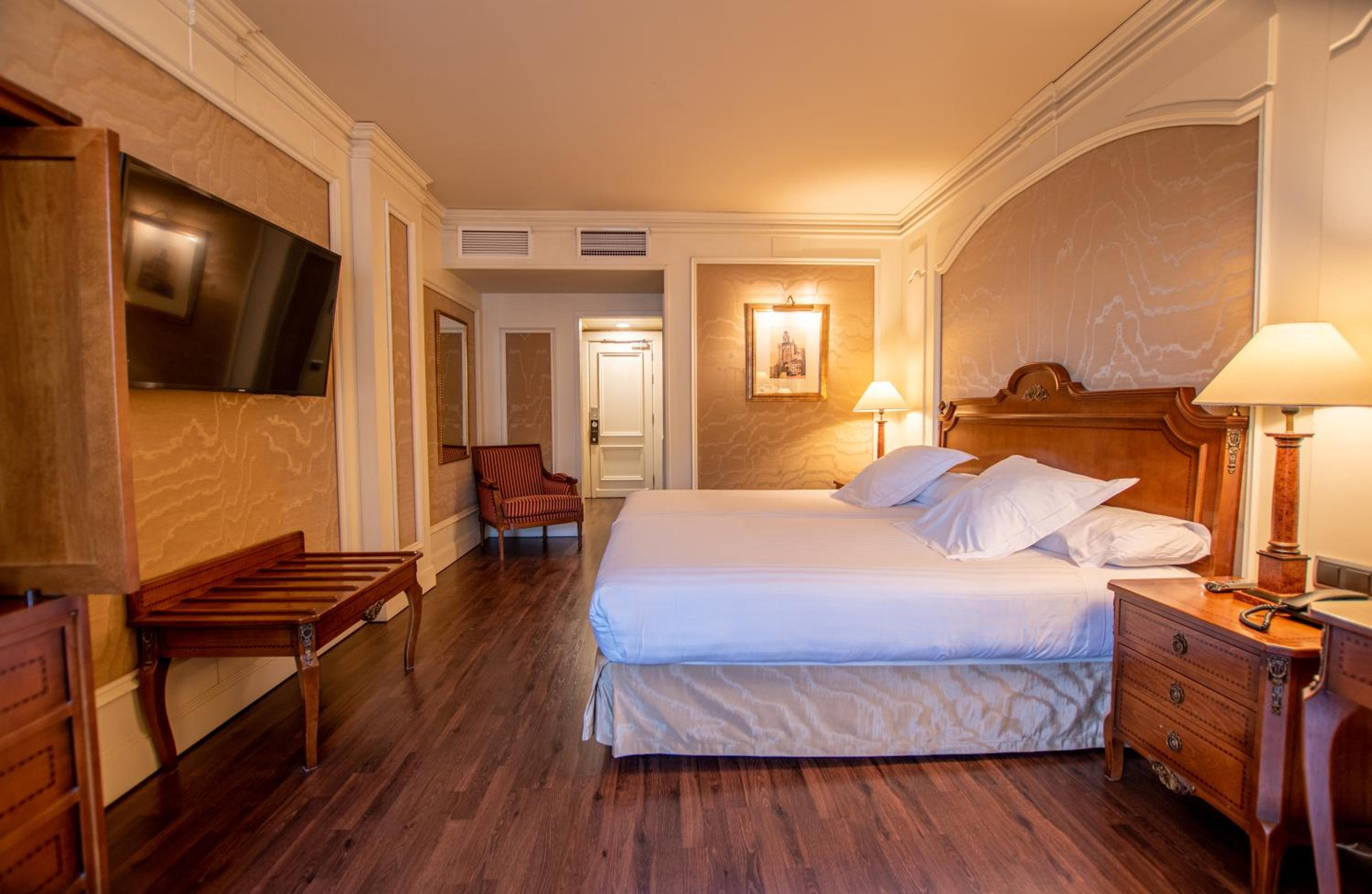 Hotel Sevilla Center — 22