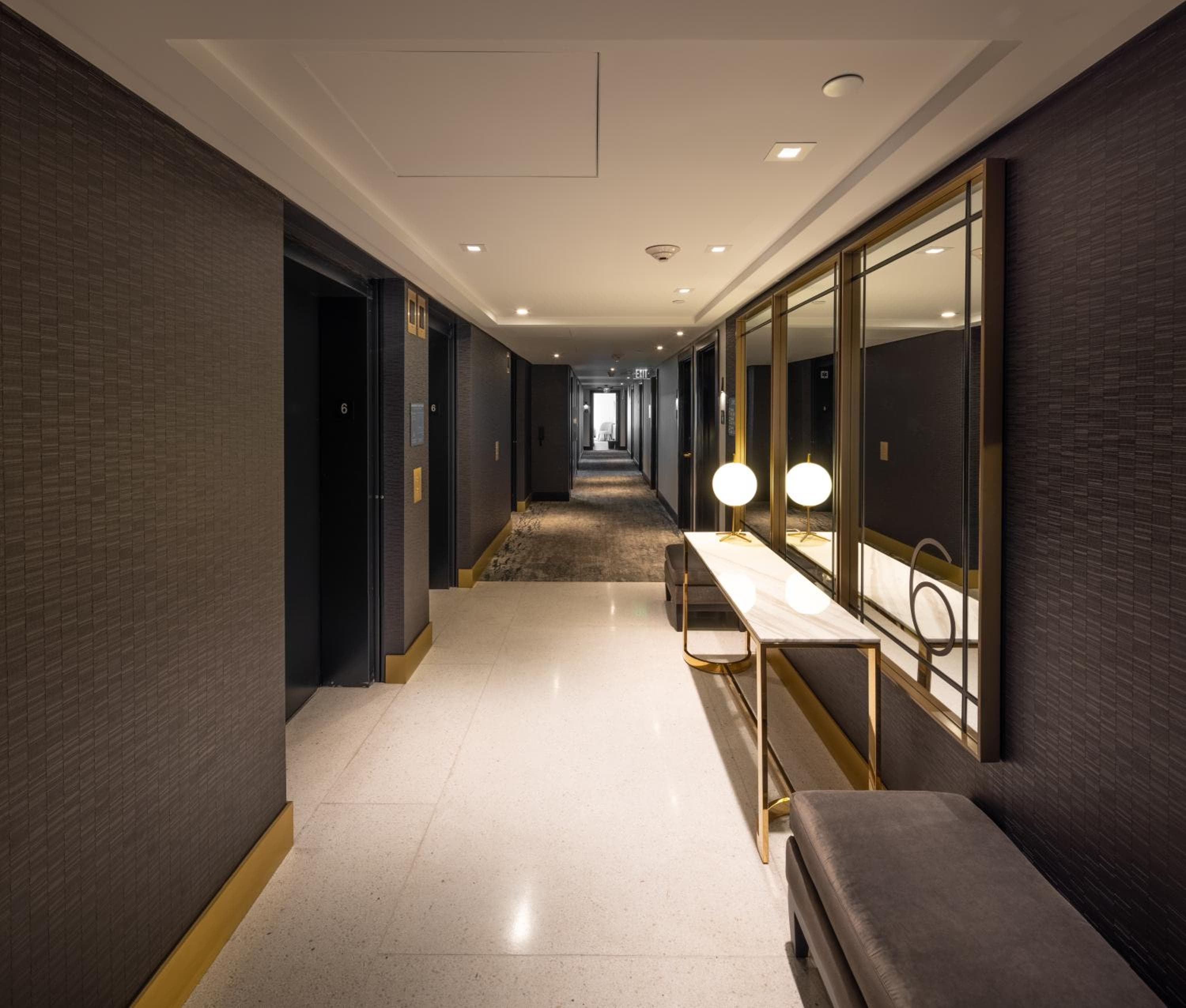 Das Godfrey Hotel Hollywood — 15