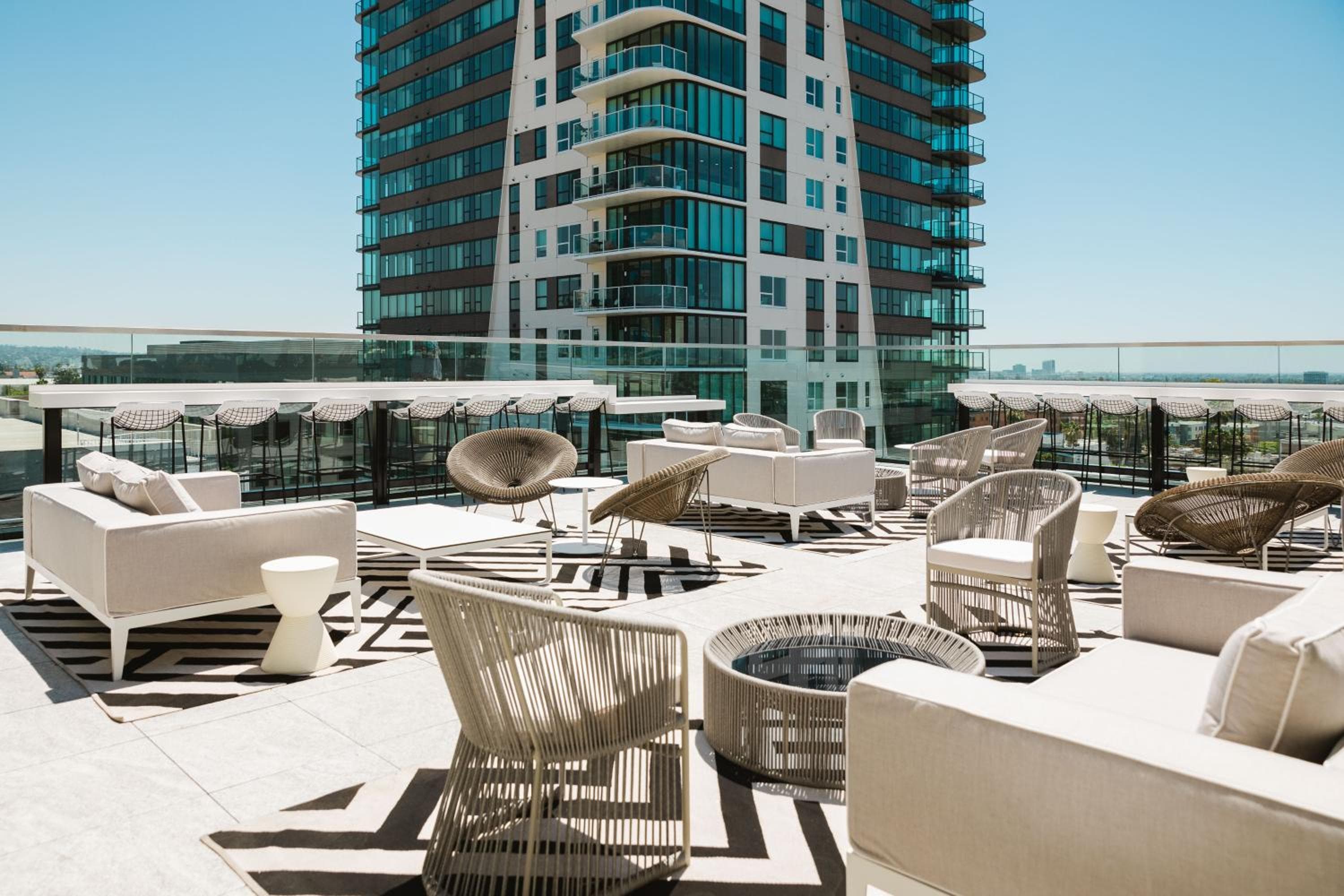 Das Godfrey Hotel Hollywood — 19