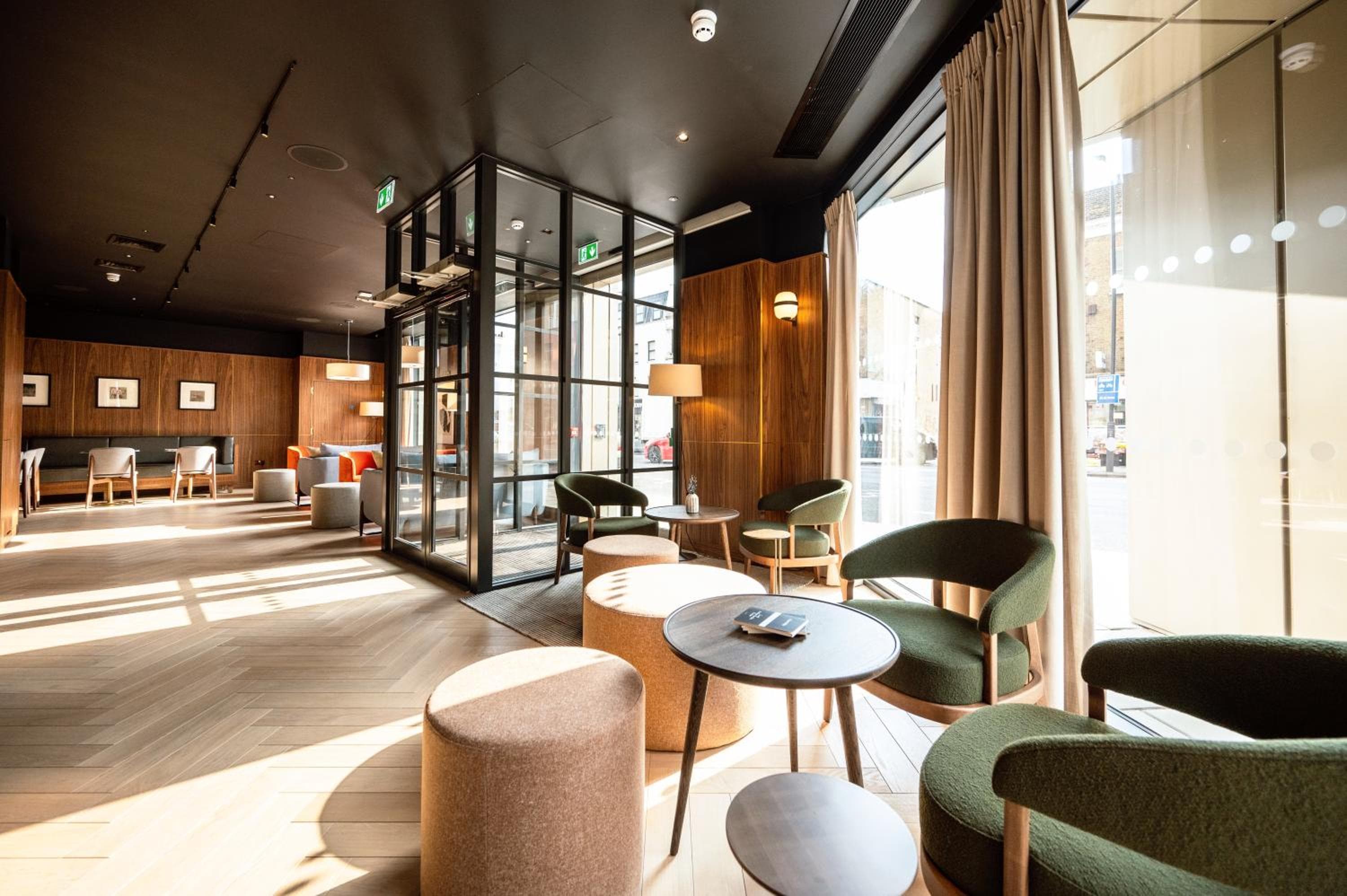 Wilde Aparthotel Londra Aldgate Tower Bridge — 9
