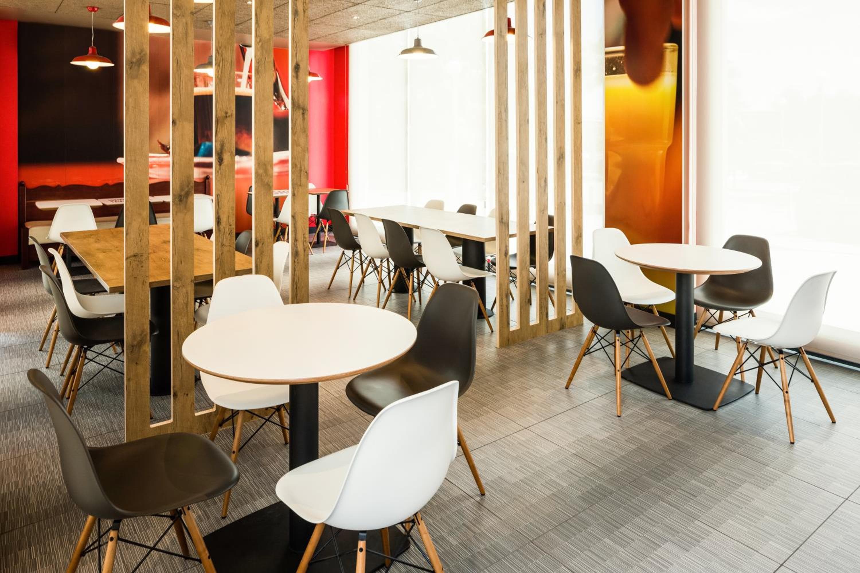 Ibis Sevilla — 9