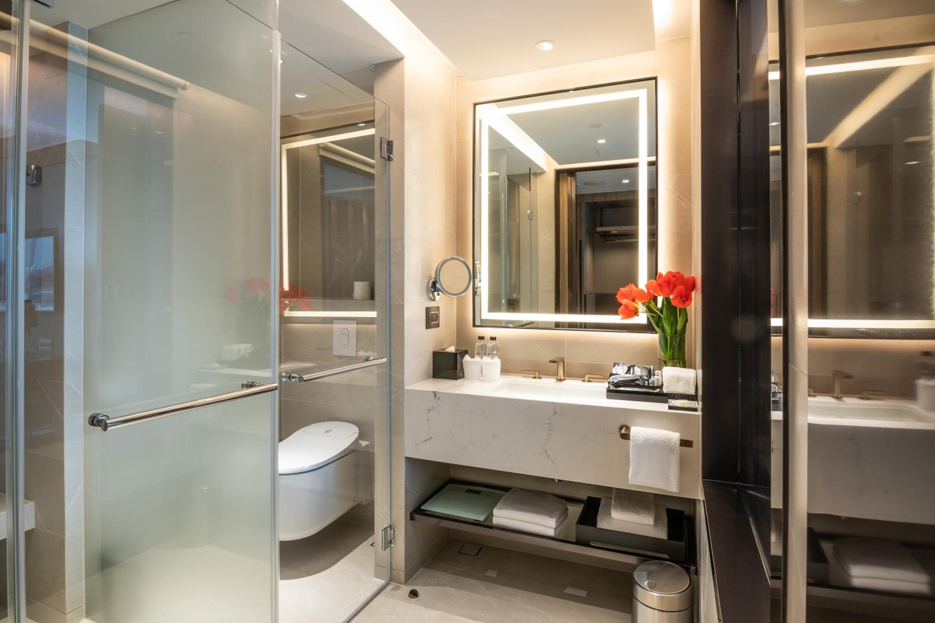Carlton Hotel Bangkok Sukhumvit — 13