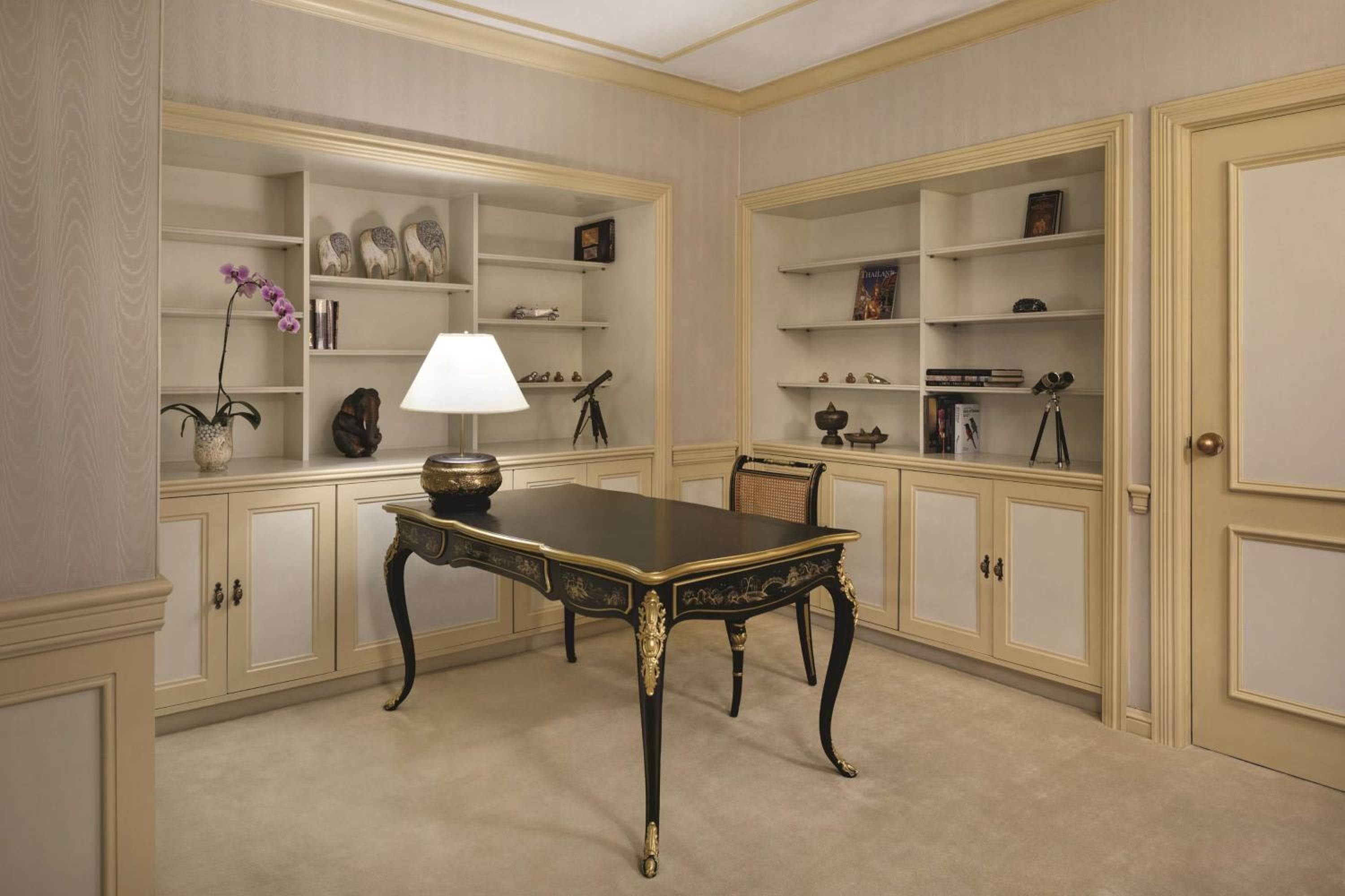 Shangri-La Bangkok hotel, 89 Soi Wat Suan Plu, Bangrak, Bangkok, Thailand — photo 94