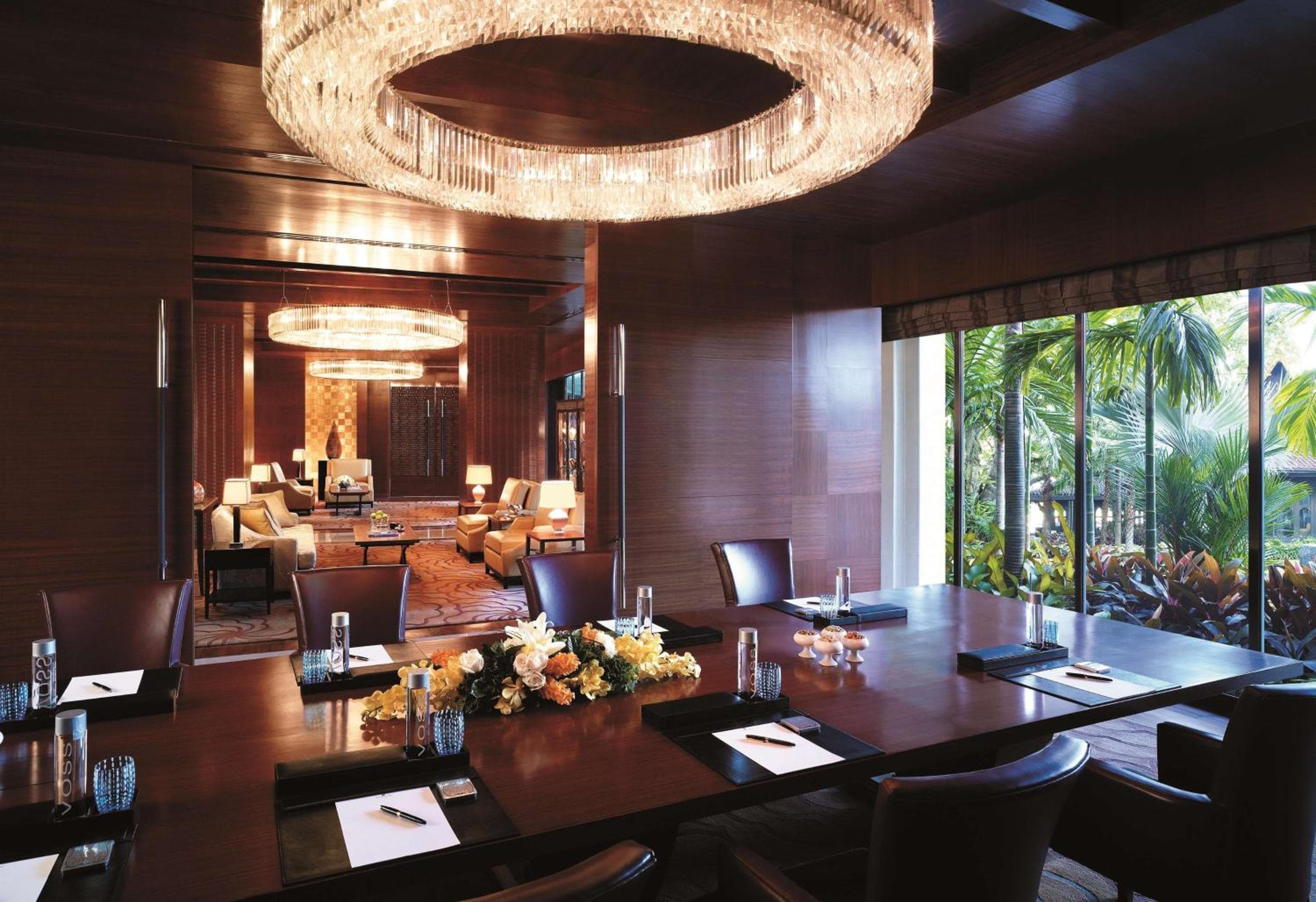 Shangri-La Bangkok hotel, 89 Soi Wat Suan Plu, Bangrak, Bangkok, Thailand — photo 41