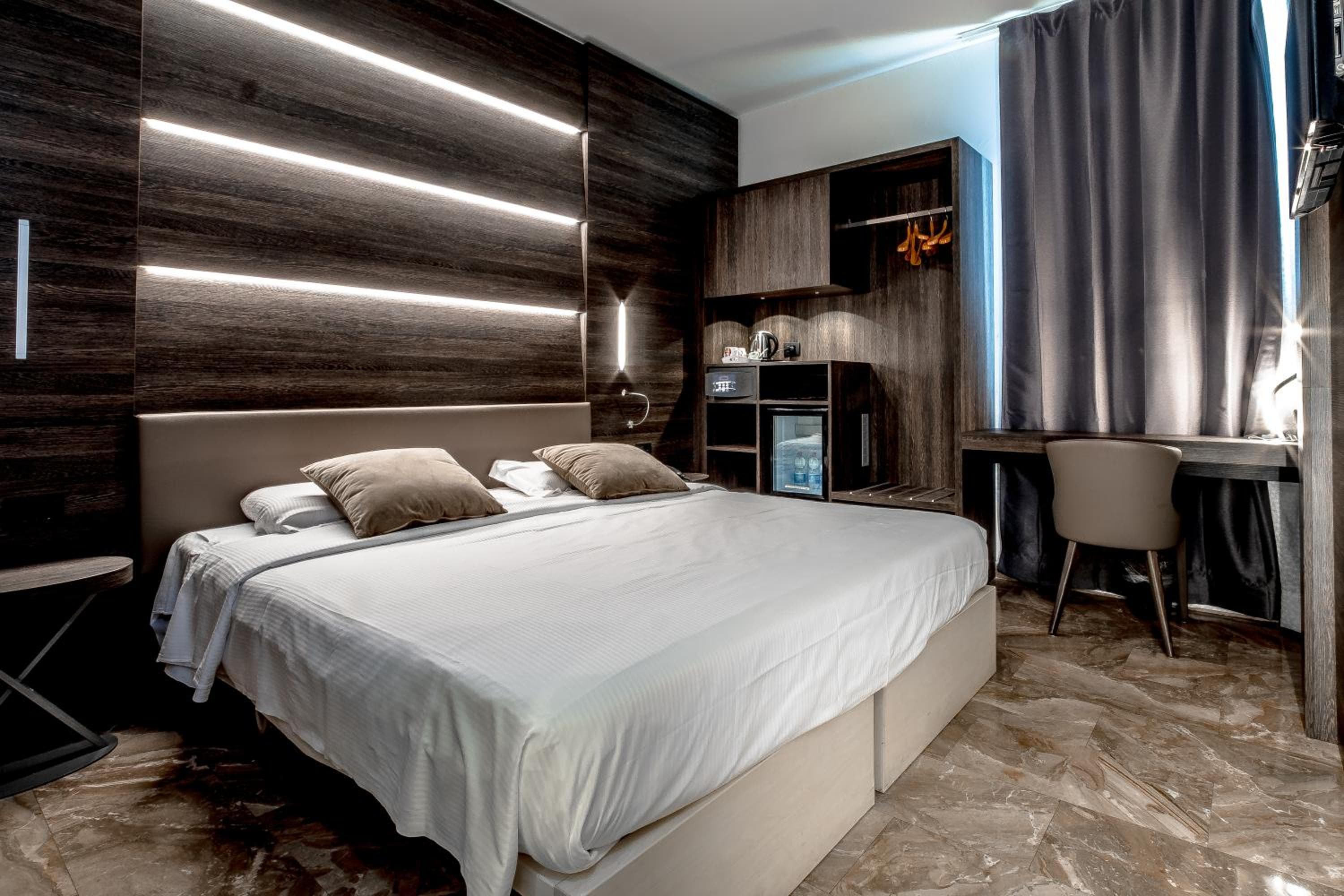 Canova Hotel — 23