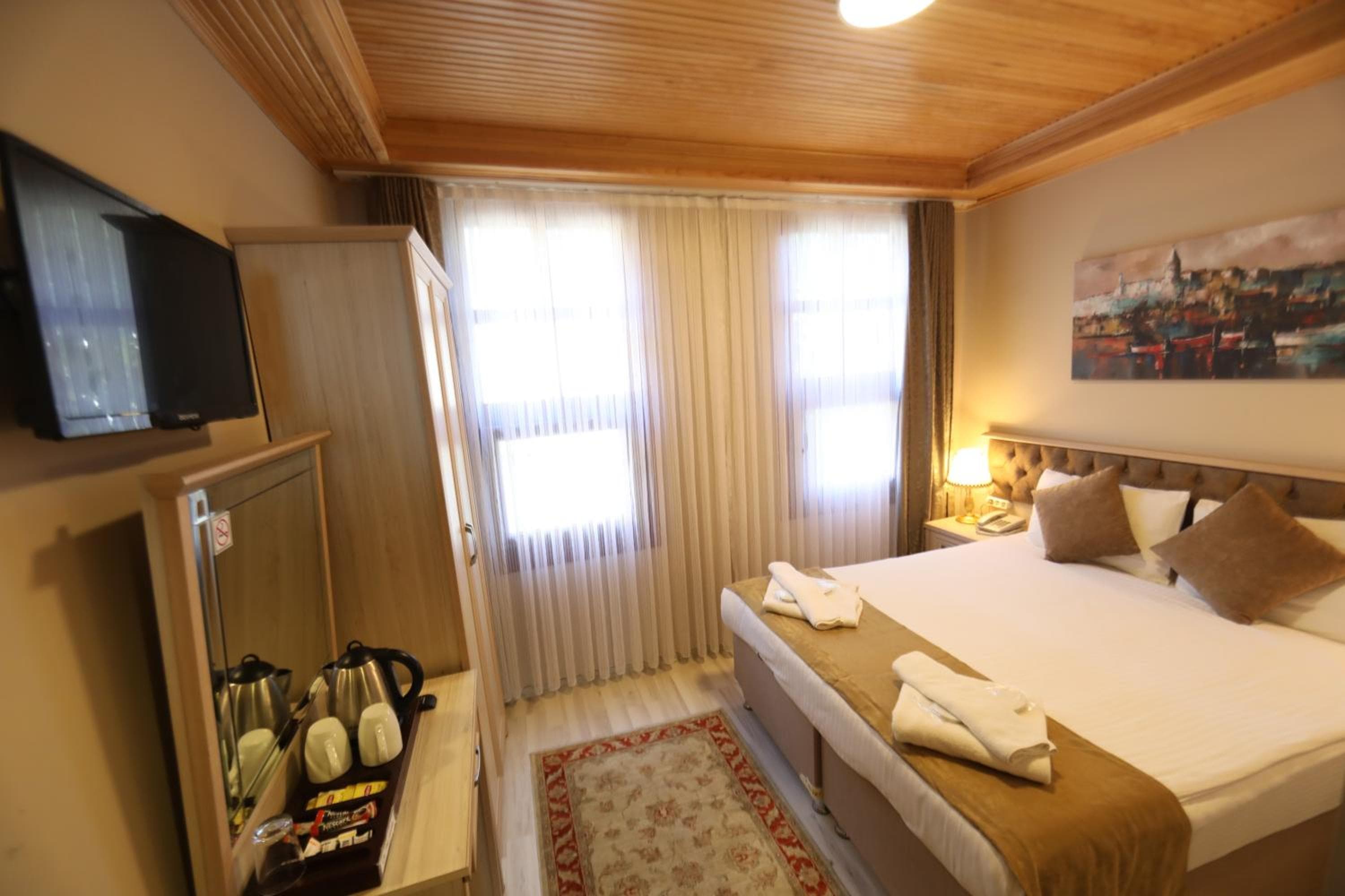 Sultans Royal Hotel — 19