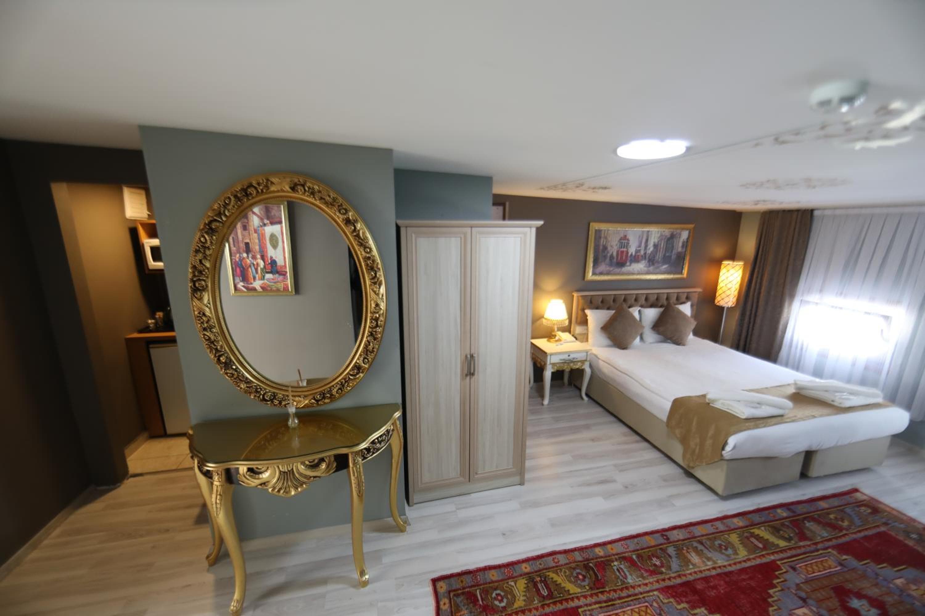 Sultans Royal Hotel — 25