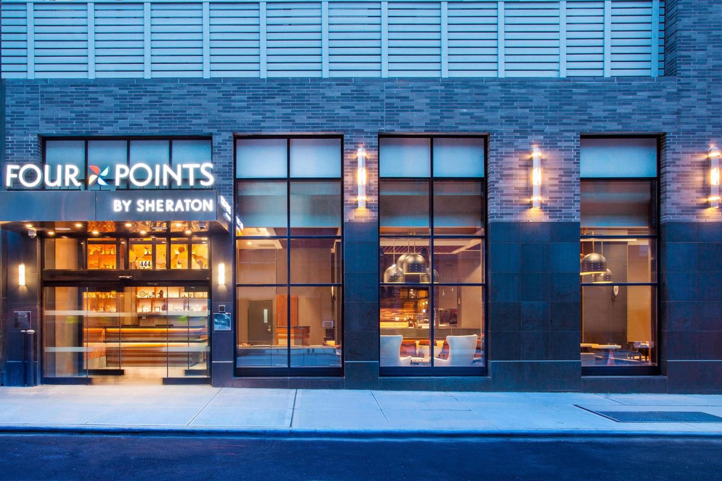Cuatro puntos por Sheraton Manhattan Midtown West — 3