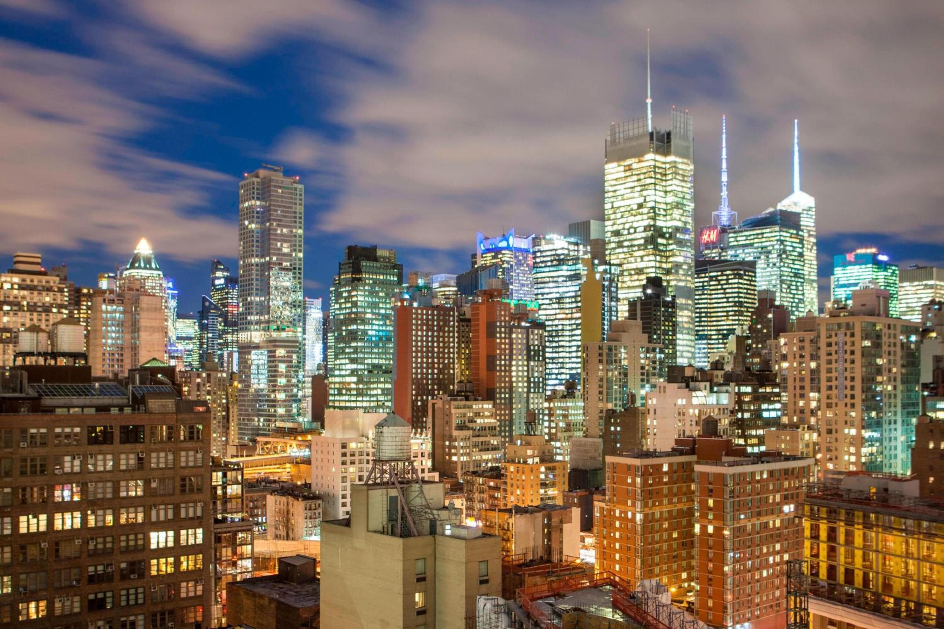 Cuatro puntos por Sheraton Manhattan Midtown West — 9