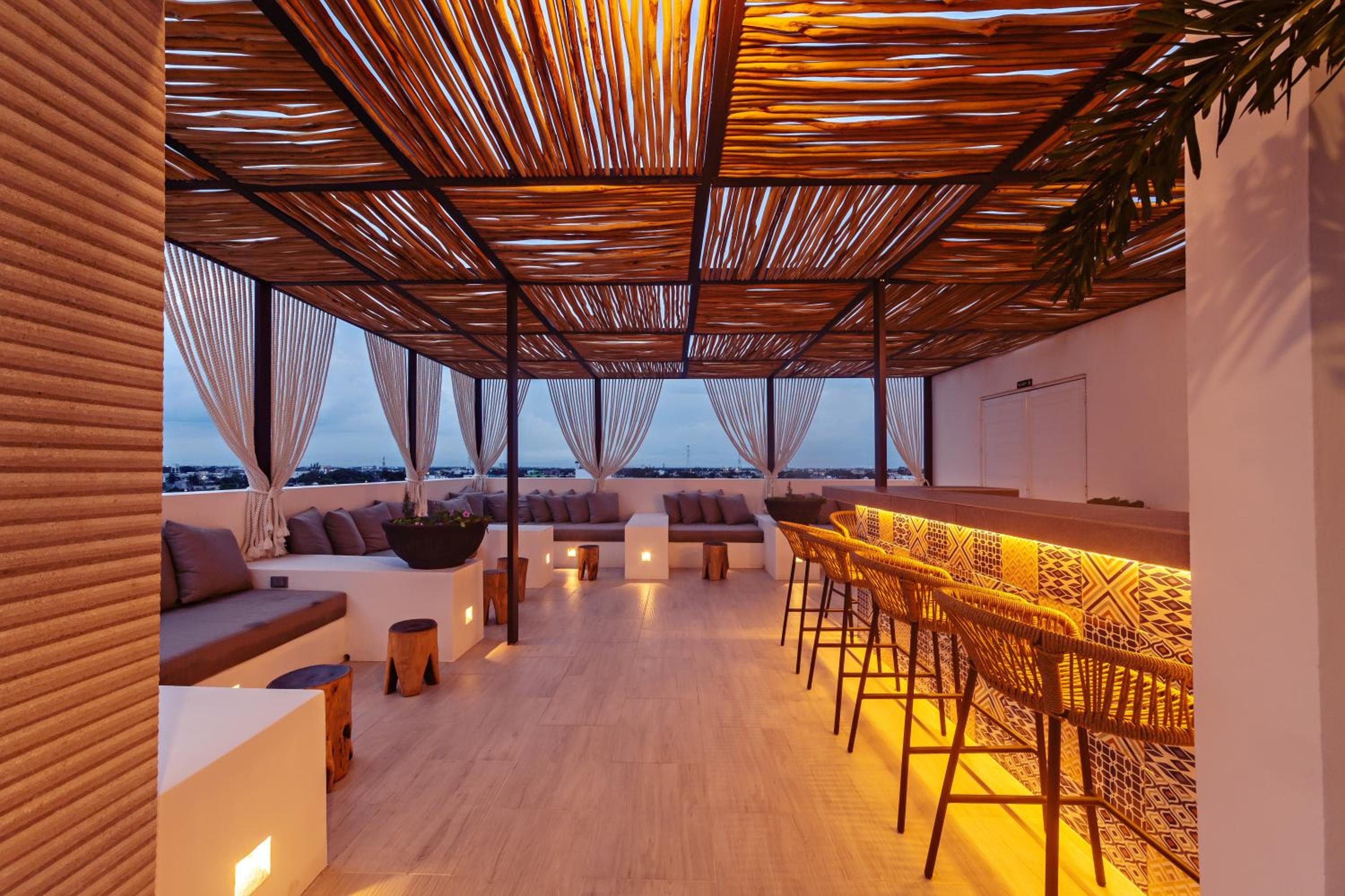 Hotel boutique con balcón — 9