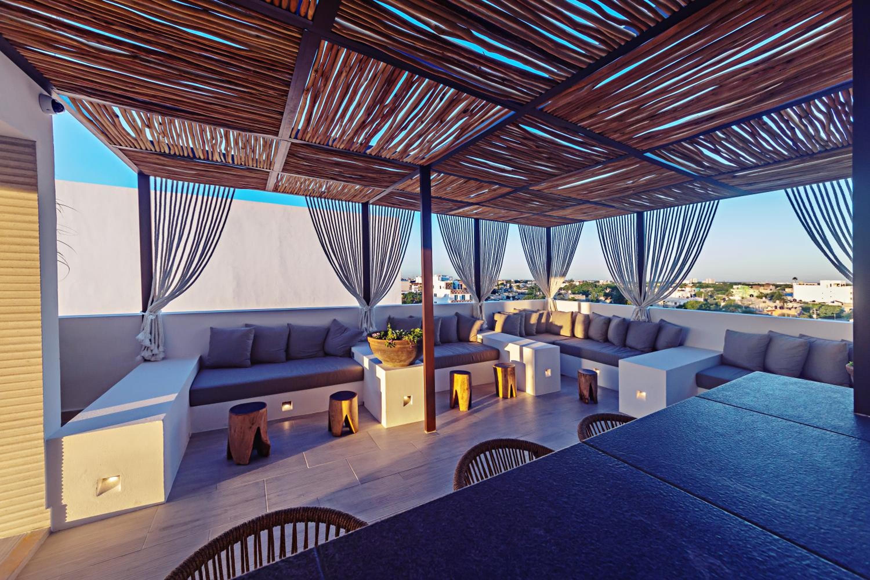 Hotel boutique con balcón — 11