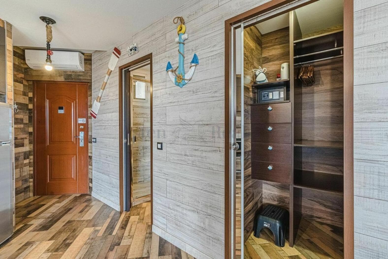 Captain Americas Apartment — 4
