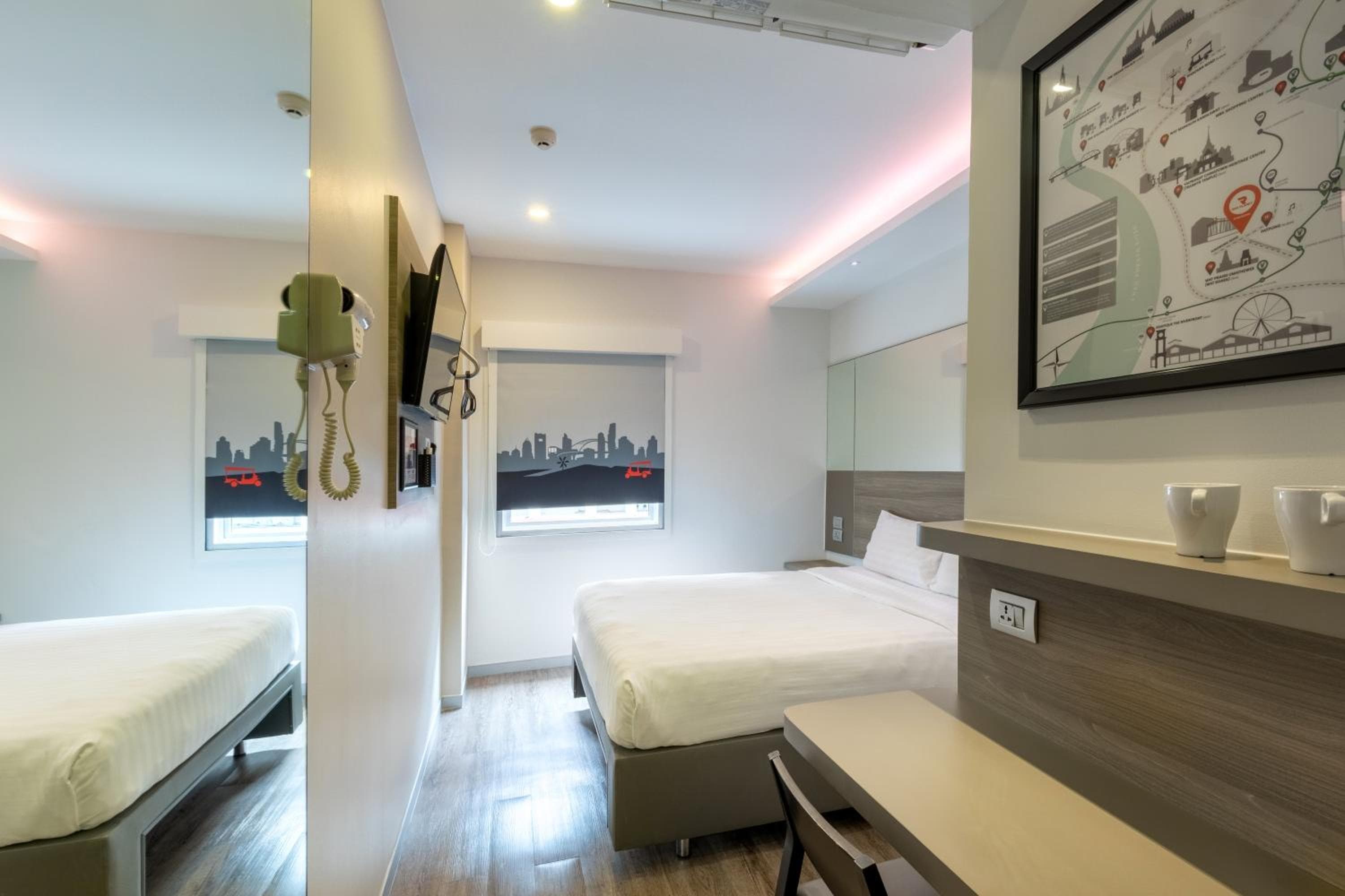 Il pianeta rosso Bangkok Surawong — 20