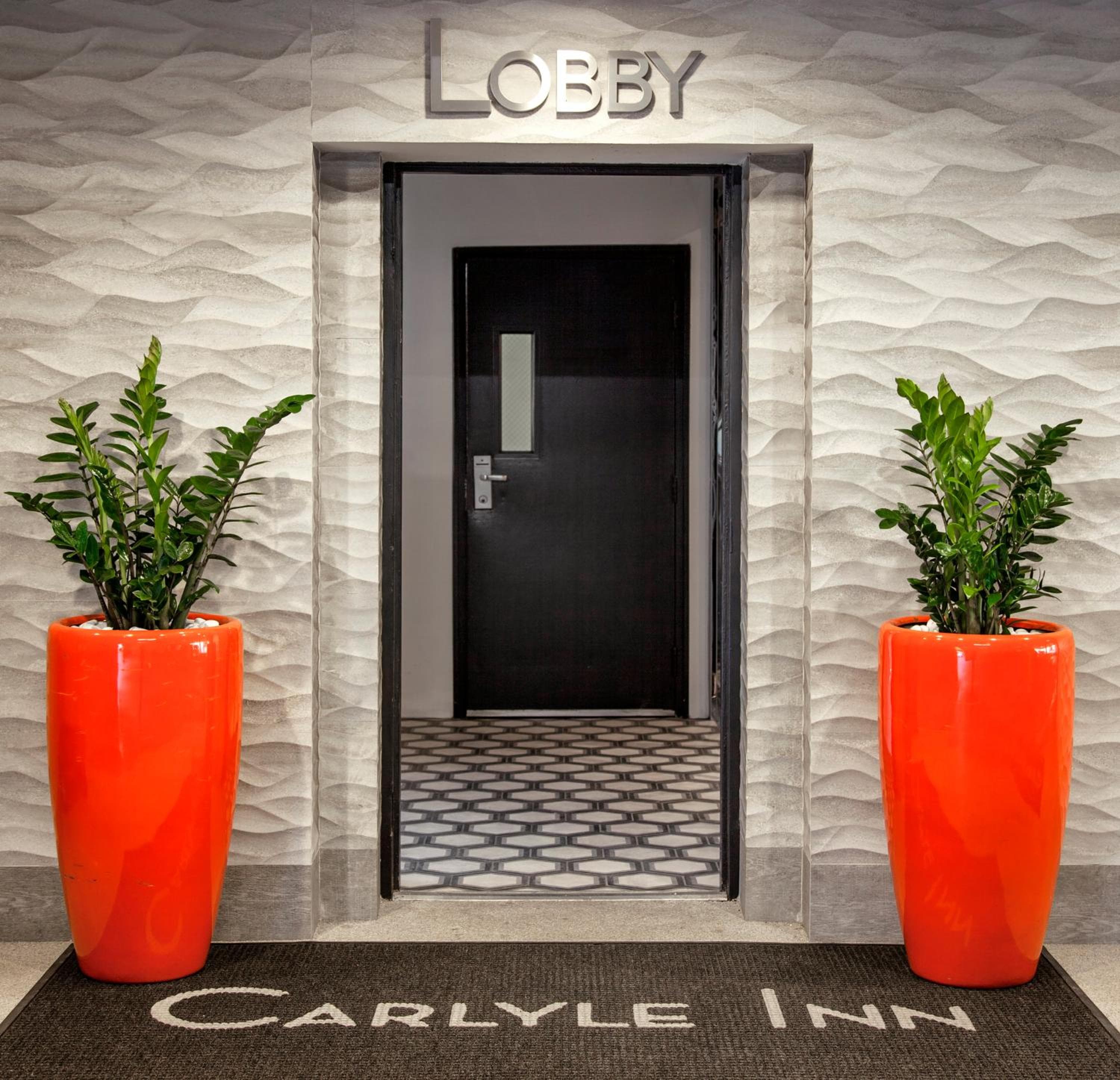 Hotel Carlyle — 8
