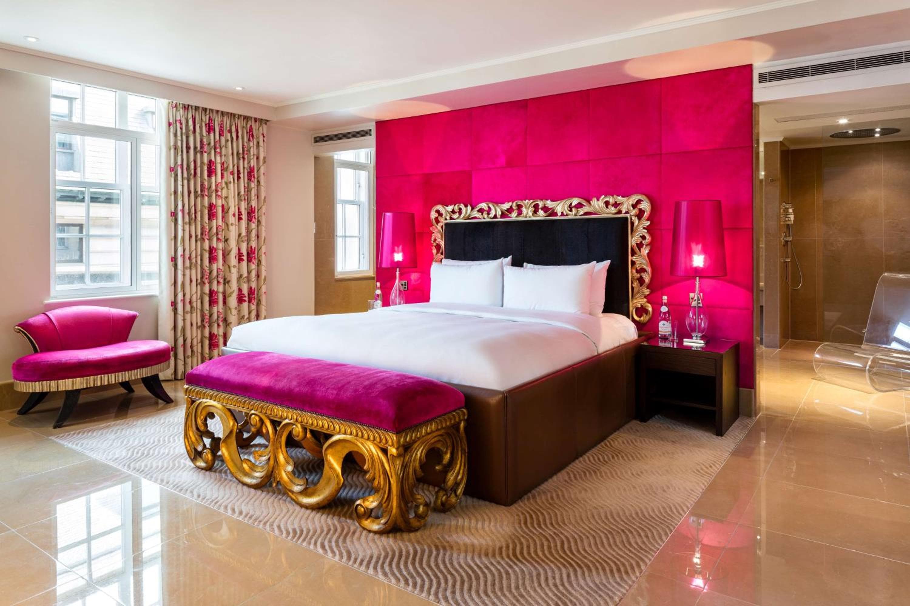 La Fiera di Maggio, A Radisson Collection Hotel, Mayfair Londra — 30