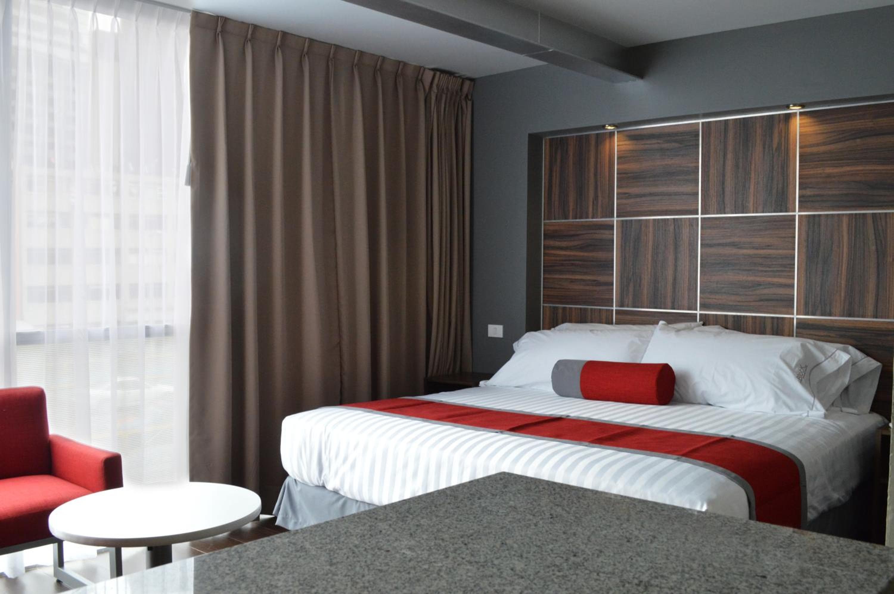 Hotel Block Suites — 29