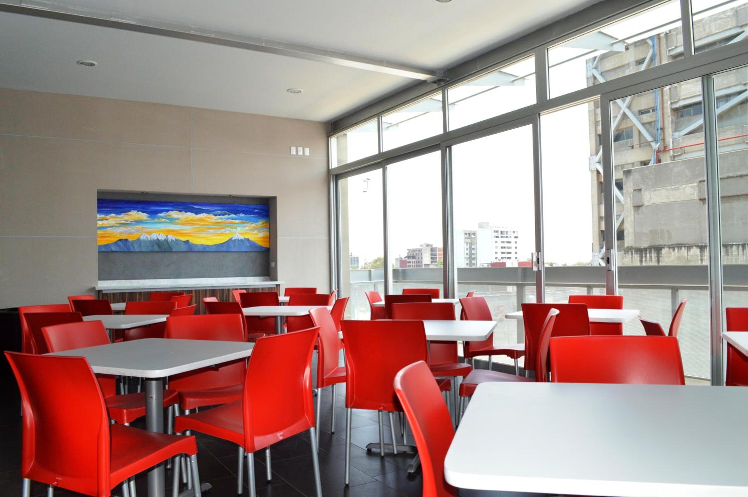 Hotel Block Suites — 14
