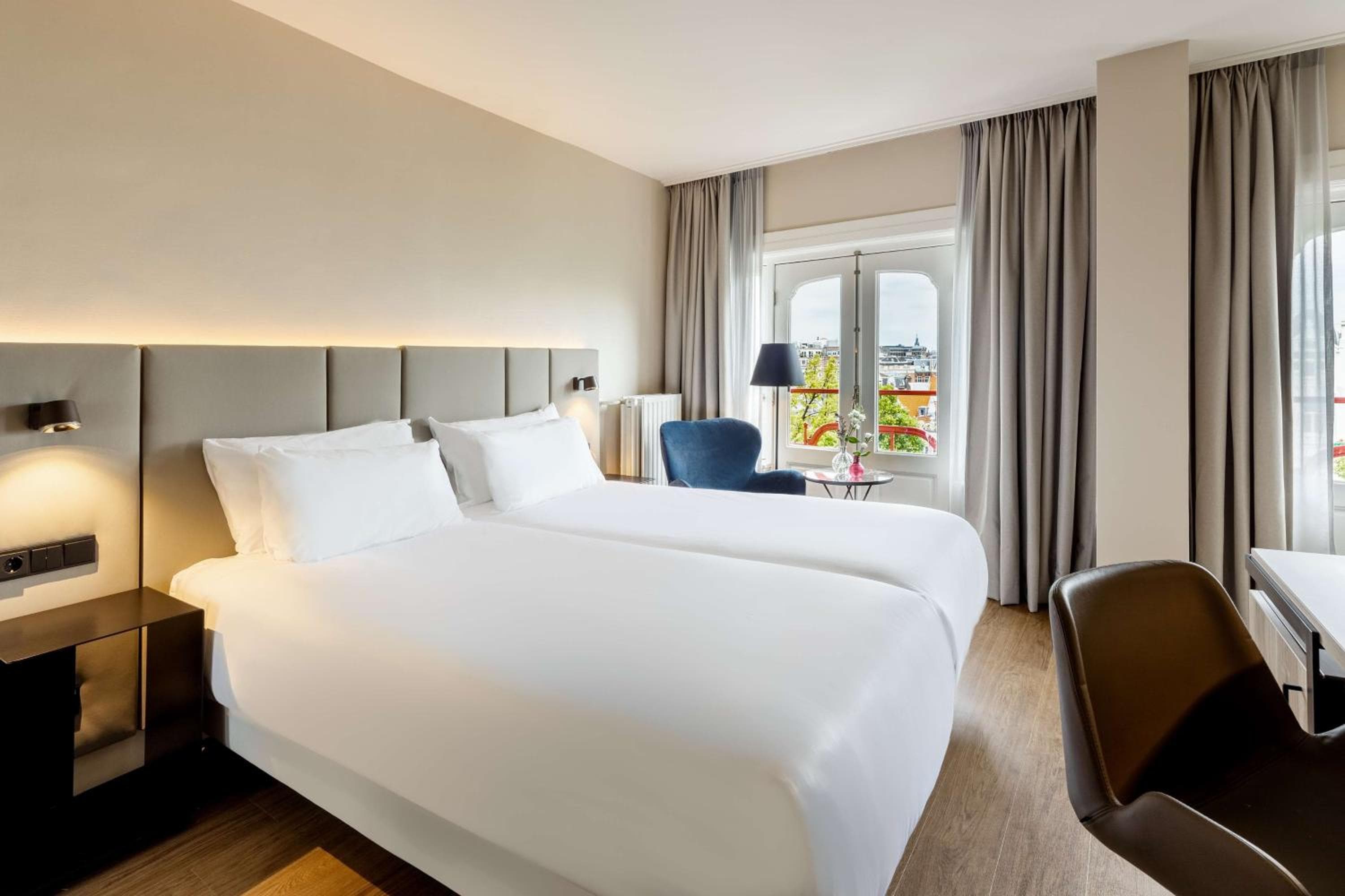 NH Amsterdam Schiller — 29