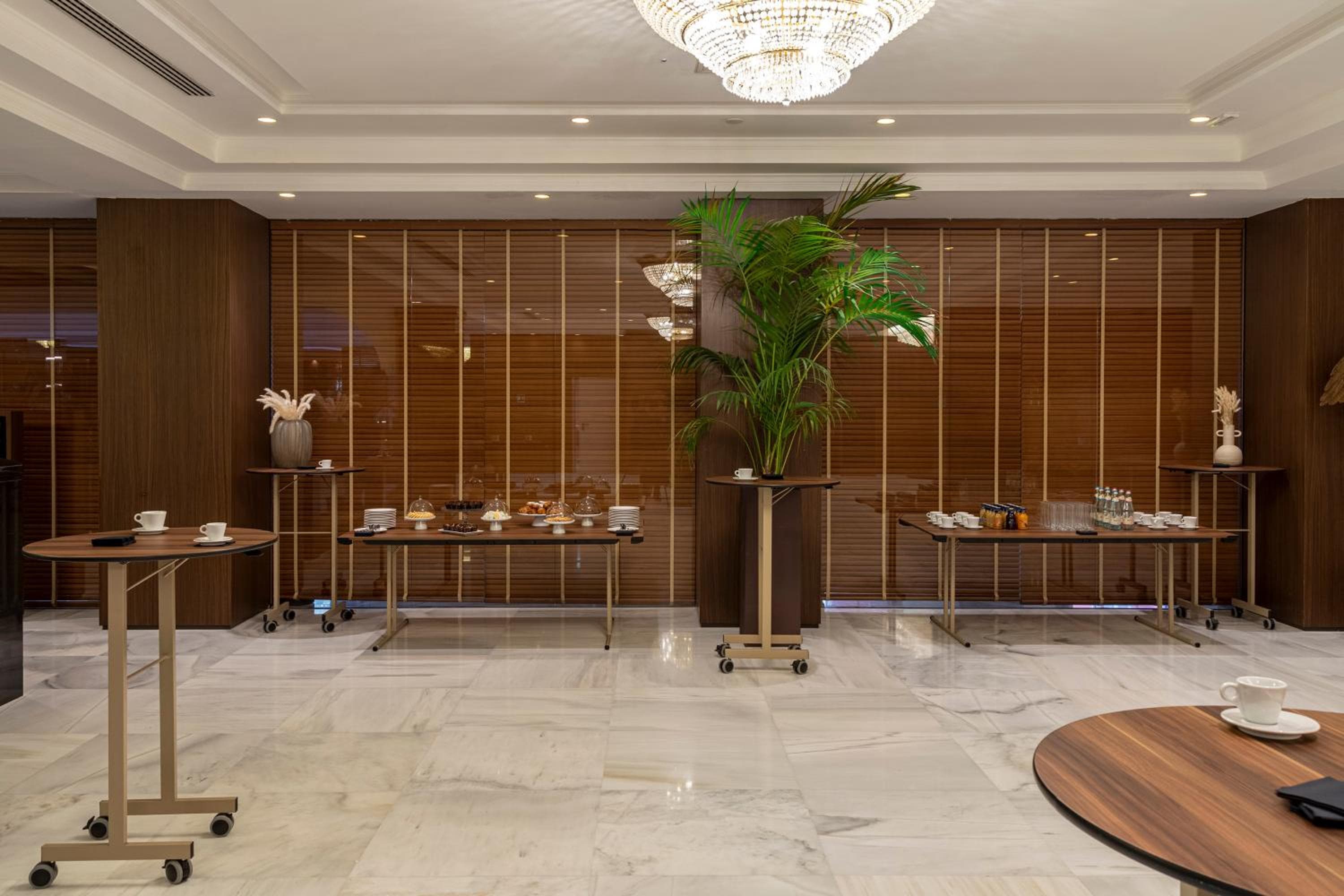 Meliá Milano — 27