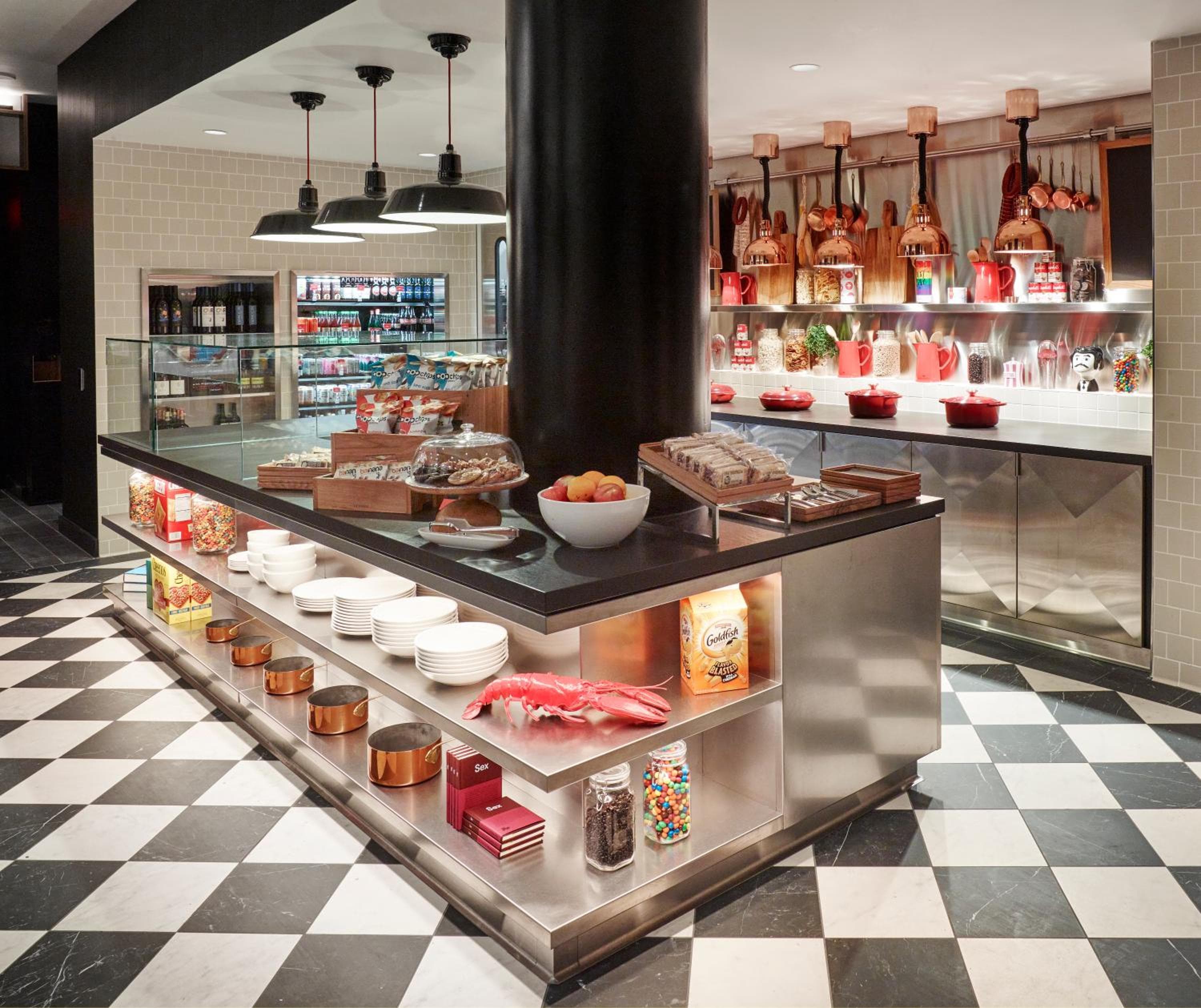 citizenM San Francisco Union Square hotel, 72 Ellis Street, San Francisco, United States — photo 10